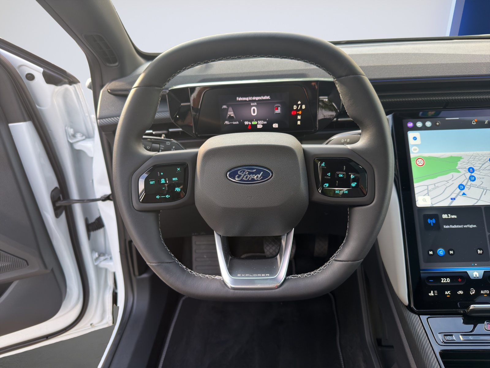 FORD Explorer Extended Range Premium AWD-image-10