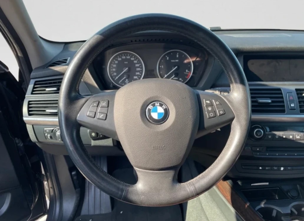 BMW X5 xDrive 40d Steptronic-image-13