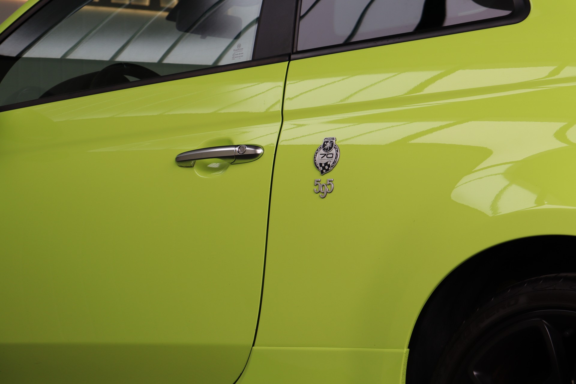 FIAT 595 1.4 16V TURBO ABARTH PISTA * GIFTGRÜN * CH-FAHRZEUG * 70TH-ANNIVERSARY *-image-11