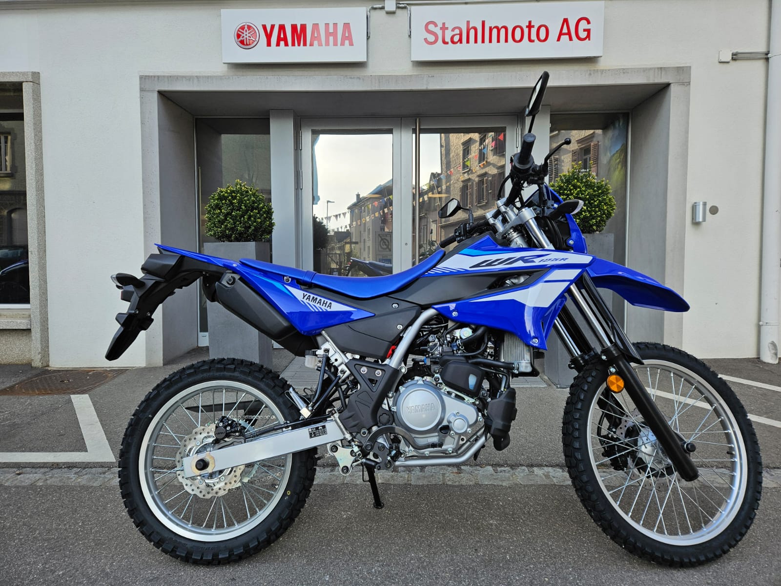 YAMAHA WR 125-image-5