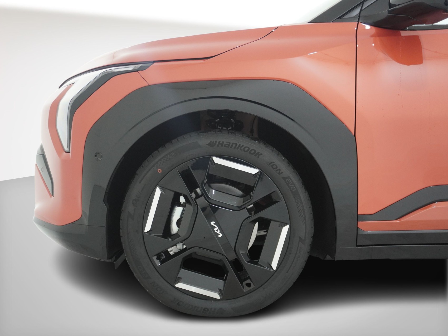 KIA EV3 81 kWh GT-Line 4x4-image-8