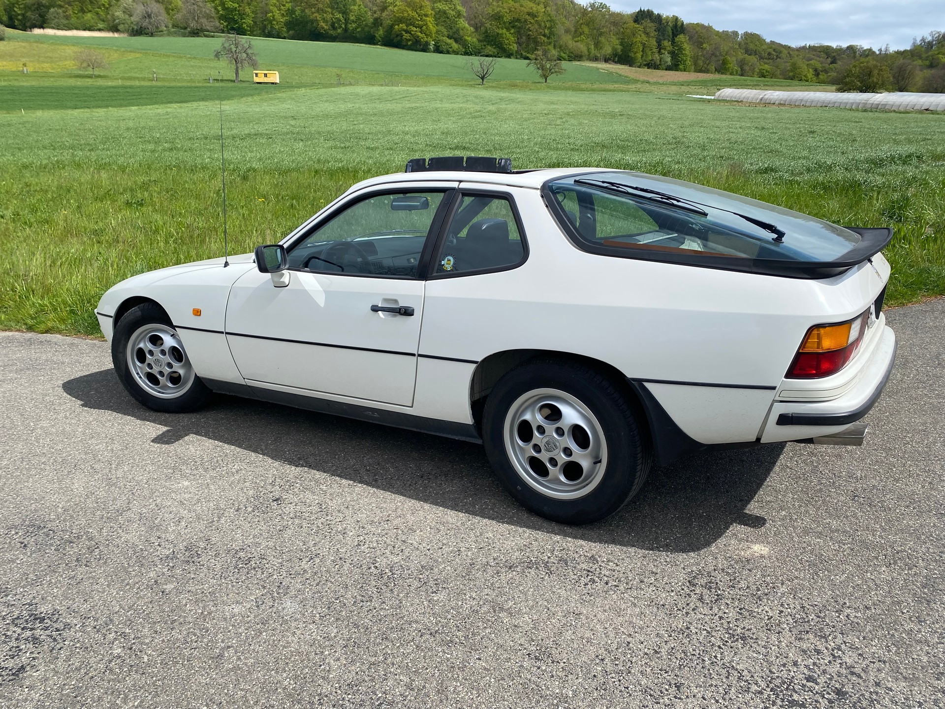 PORSCHE 2.5 S