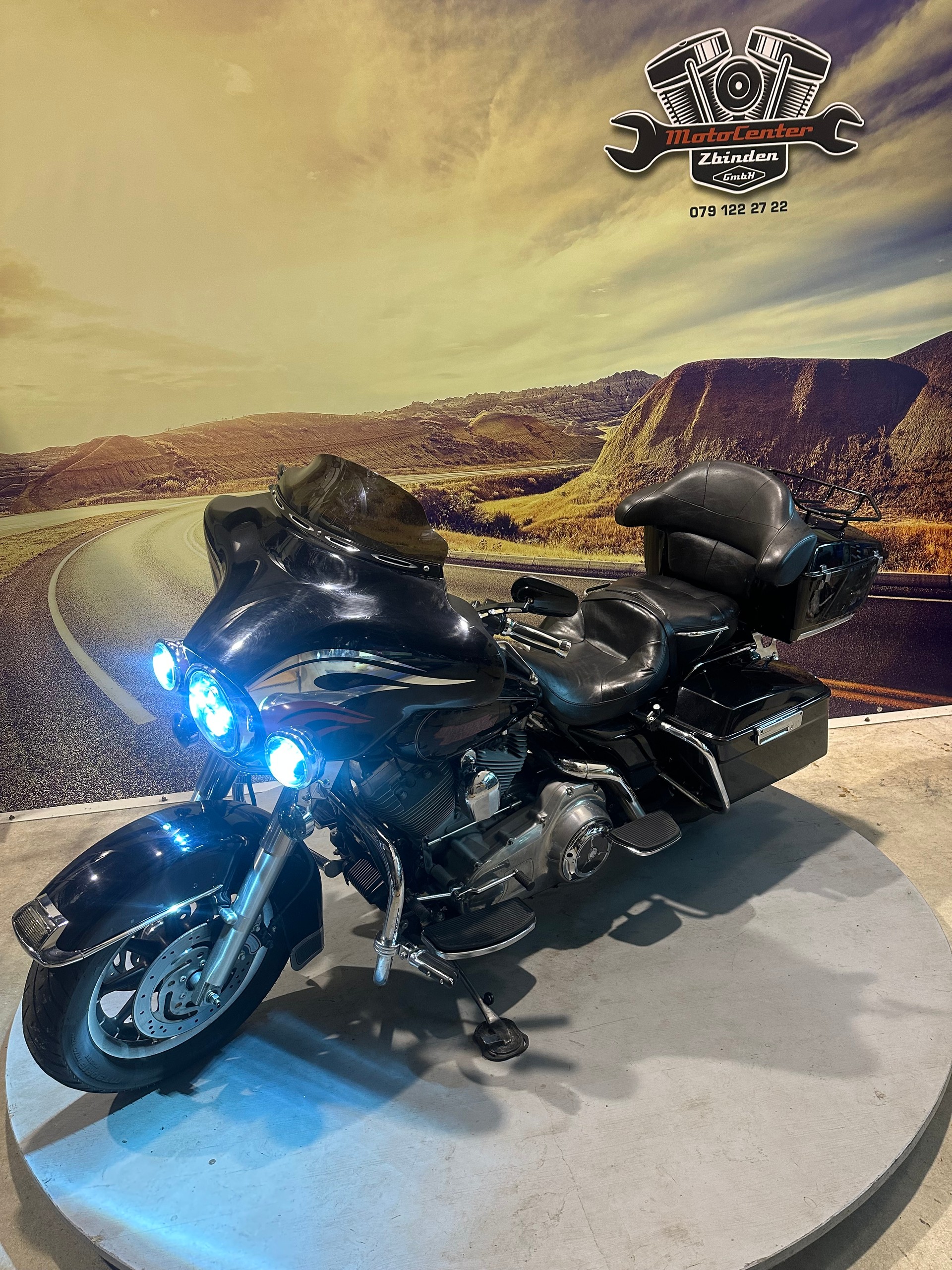 HARLEY-DAVIDSON FLHTI Electra Glide Standard-image-4