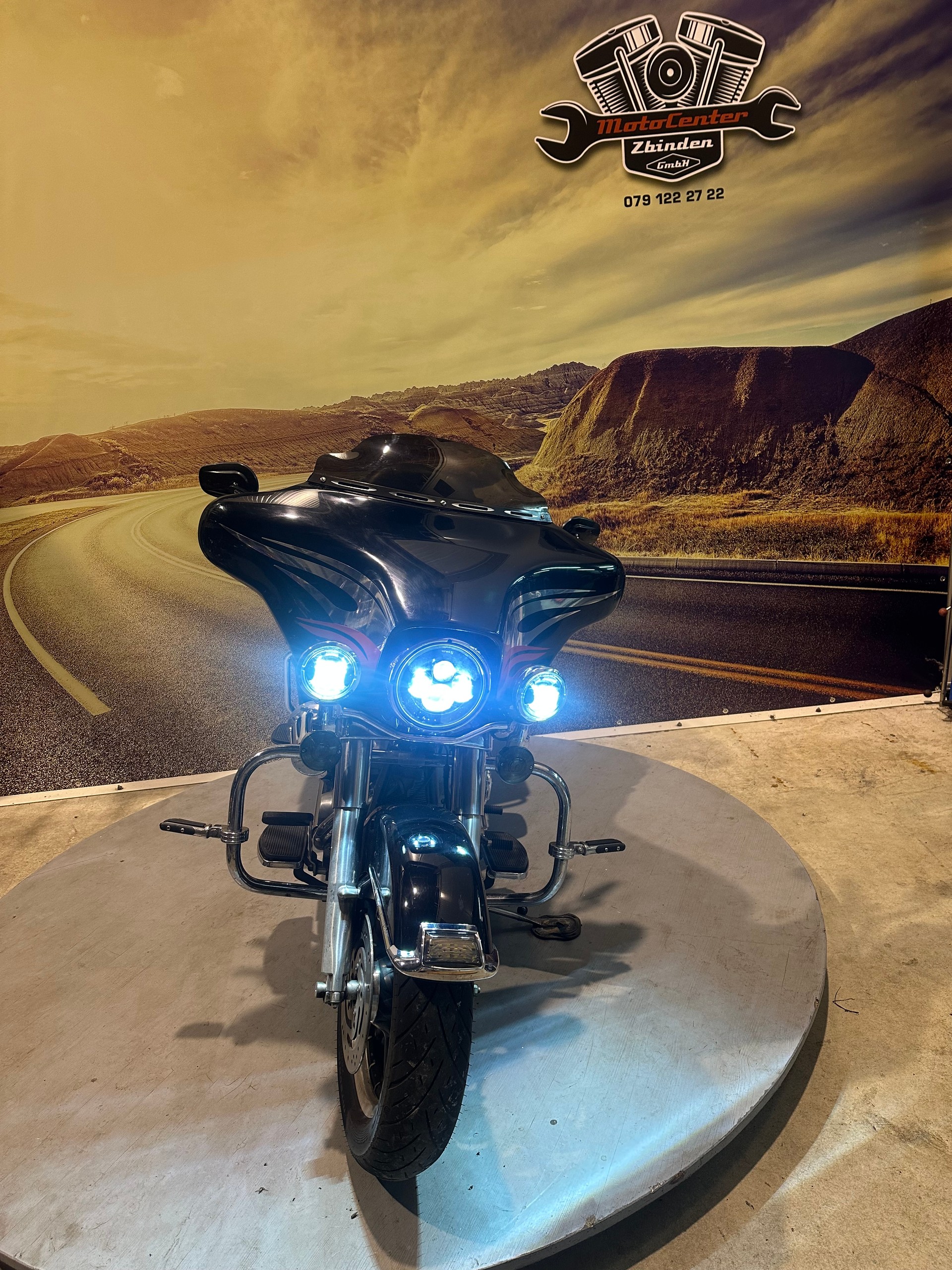 HARLEY-DAVIDSON FLHTI Electra Glide Standard-image-1
