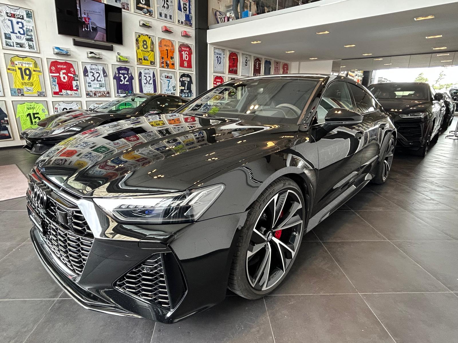 AUDI RS7 4.0 V8 TFSI quattro T-Tronic-showroom-element-2