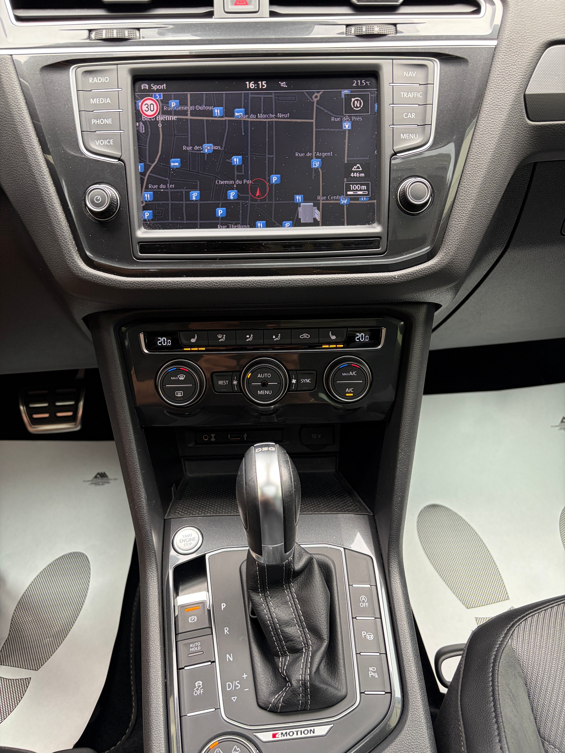 VW Tiguan 2.0TSI Highline 4Motion DSG-image-13