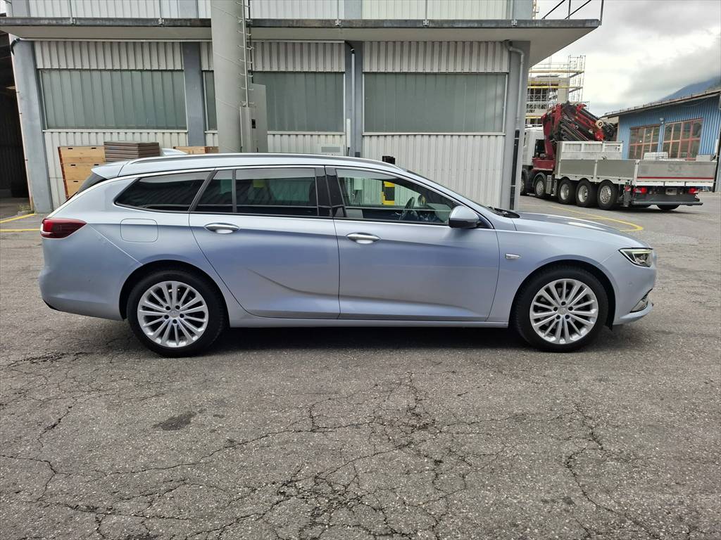 OPEL Insignia 2.0 CDTI Sports Tourer Excellence Automatic-image-5