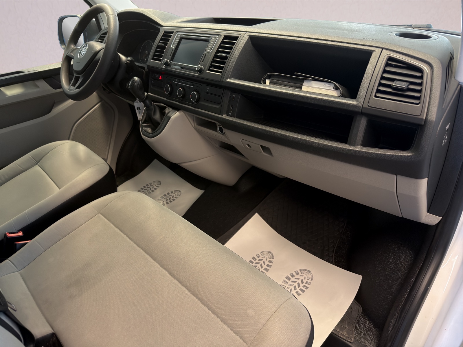 VW T6 2.0 TDI-image-15
