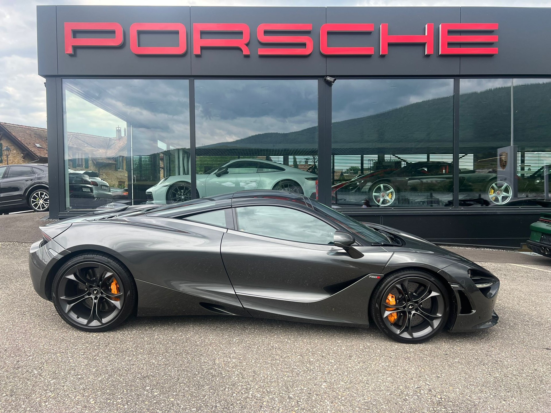 McLAREN 720S Coupé Luxury 4.0 V8 SSG