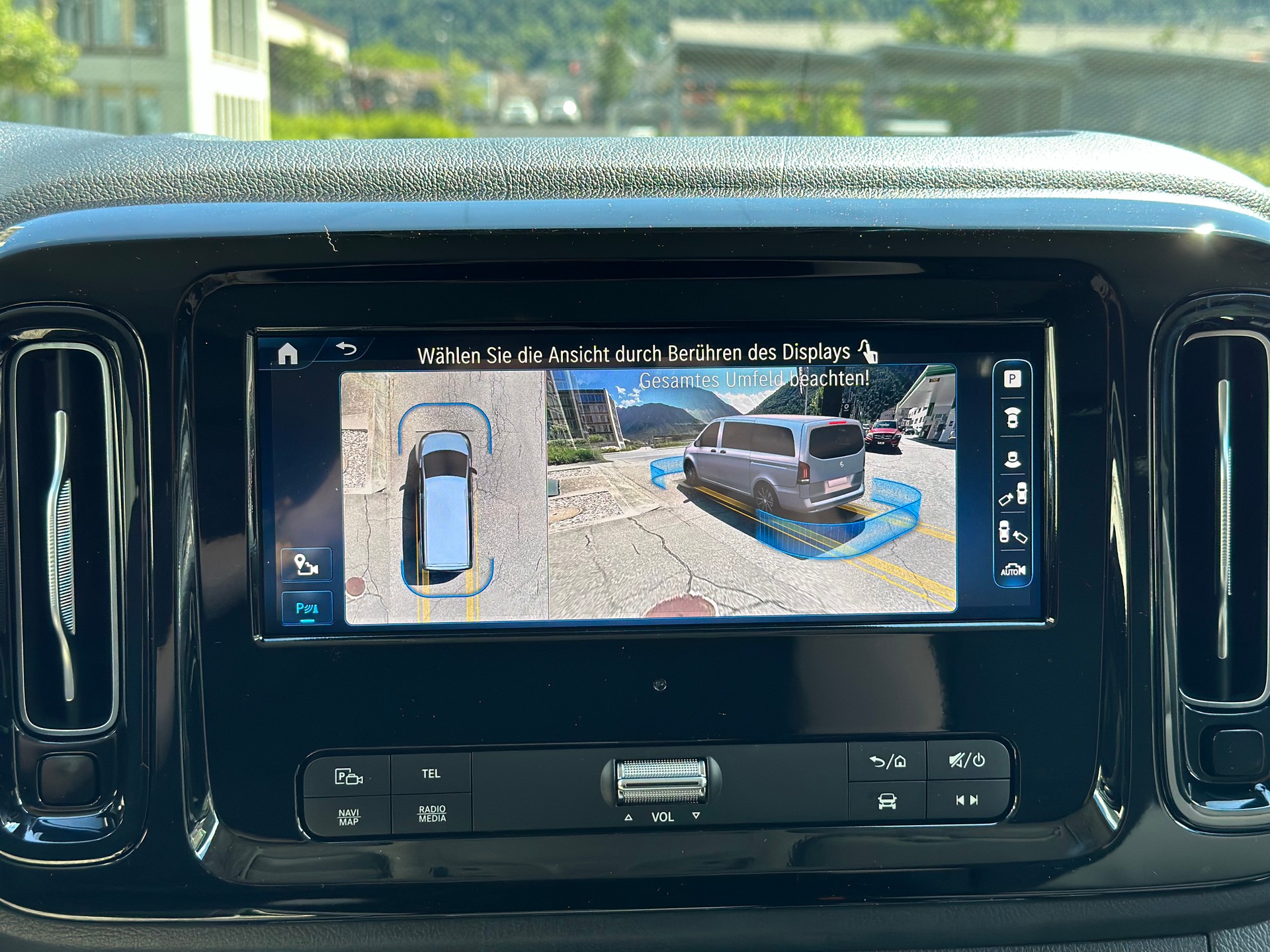 MERCEDES-BENZ eVito 129 KB TOURER PRO Lang 4x2-image-20