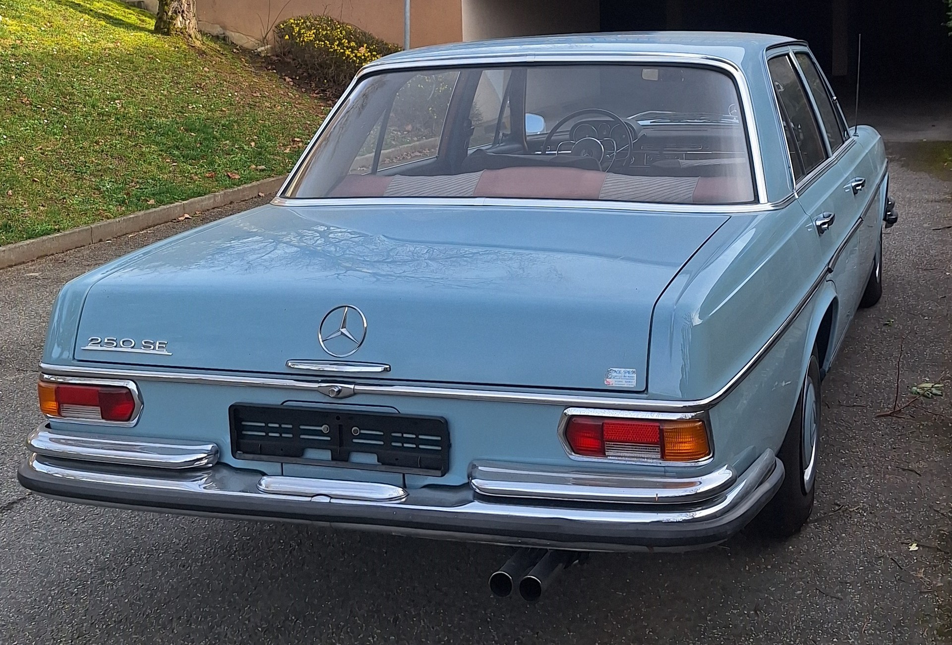 MERCEDES-BENZ 250 SE-image-6
