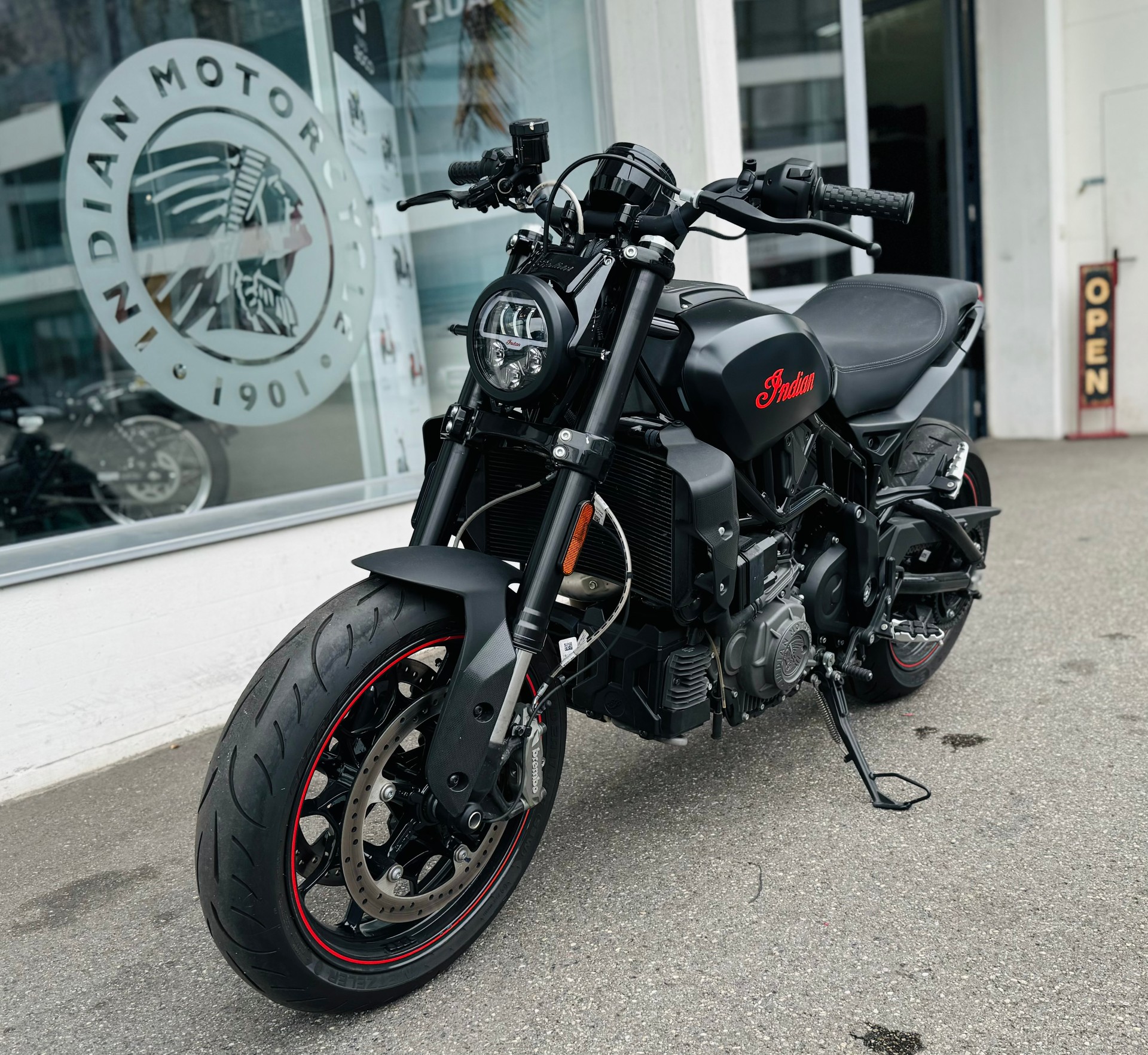 INDIAN FTR 1200-image-13