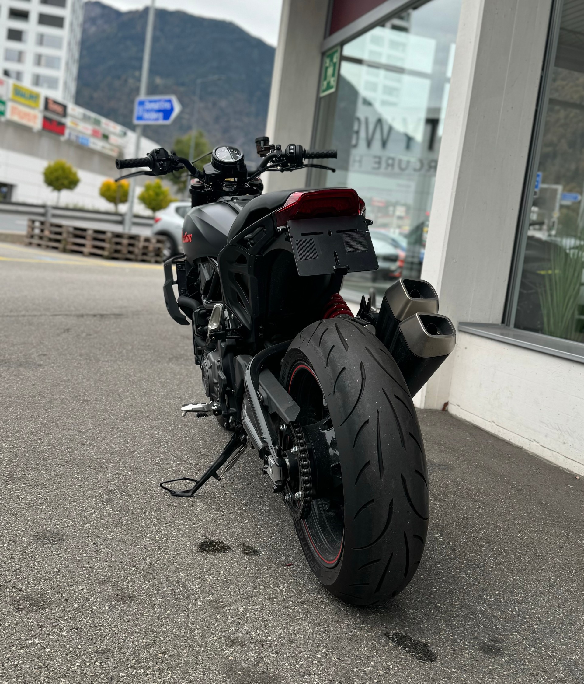 INDIAN FTR 1200-image-8