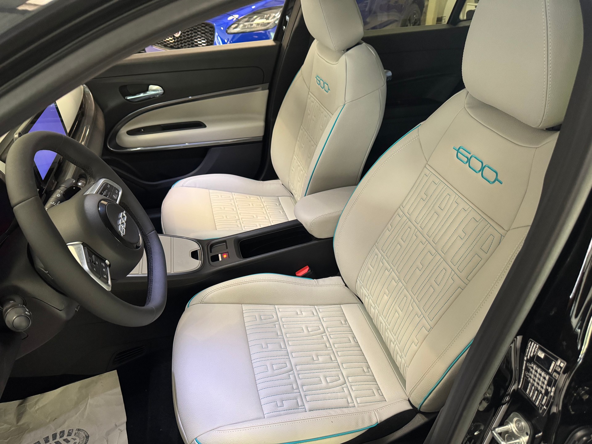 FIAT 600h MildHybrid La Prima-image-5