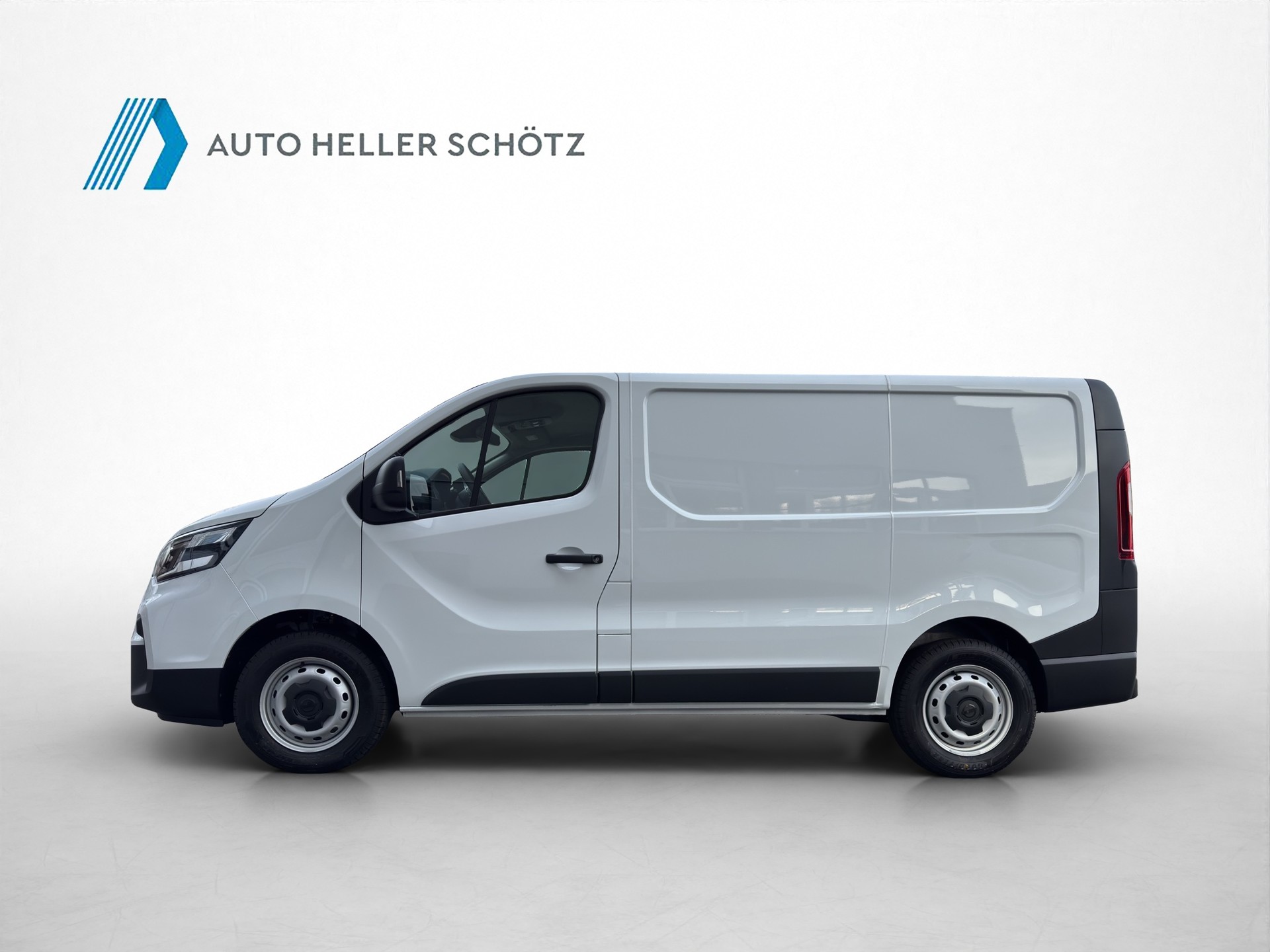 NISSAN Primastar dCi 150 3.0 L1H1 Acenta DCT-image-2