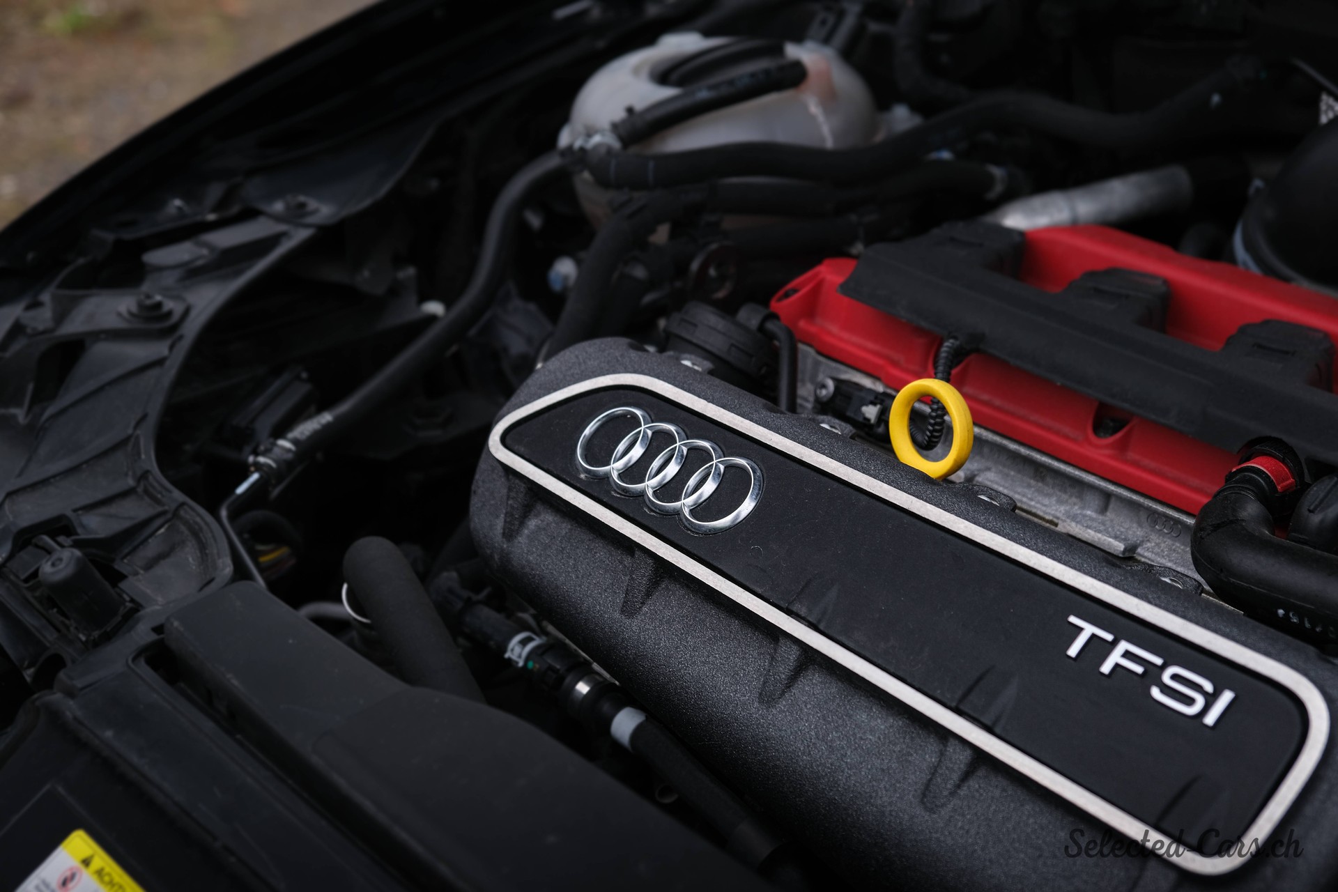 AUDI RS3 2.5 TSI quattro S-tronic-image-6
