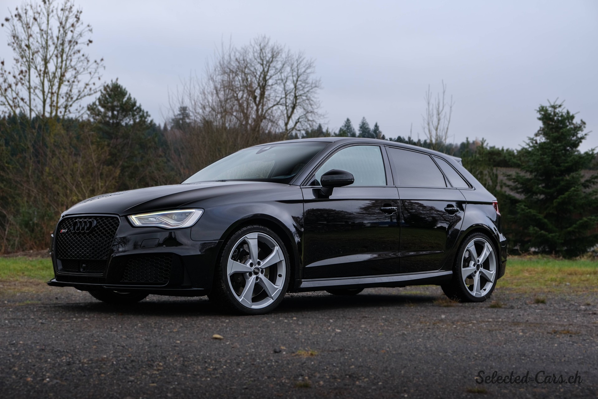 AUDI RS3 2.5 TSI quattro S-tronic