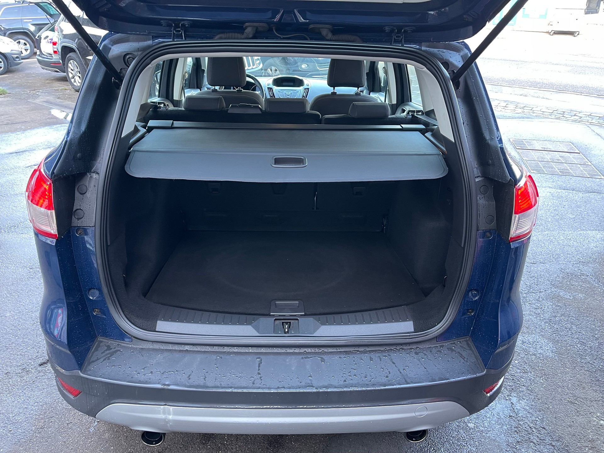 FORD Kuga 1.6 SCTi Titanium S 4WD Automatic-image-12
