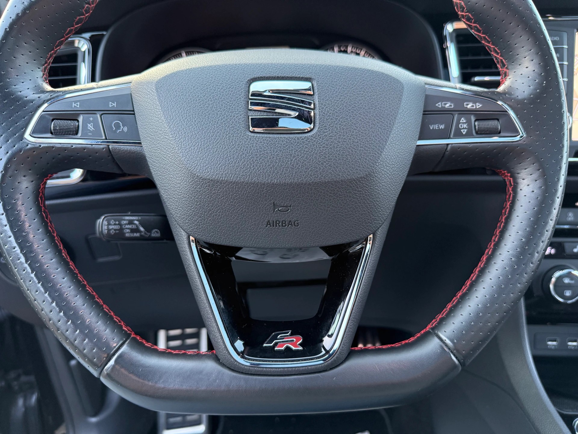 SEAT Ateca 2.0 TSI FR 4Drive DSG-image-14