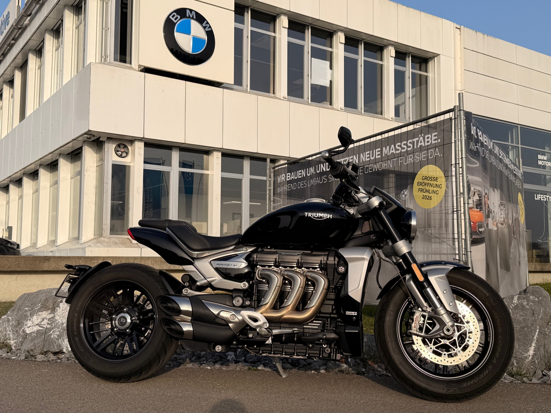 TRIUMPH Rocket 3 R Modell R-image-0