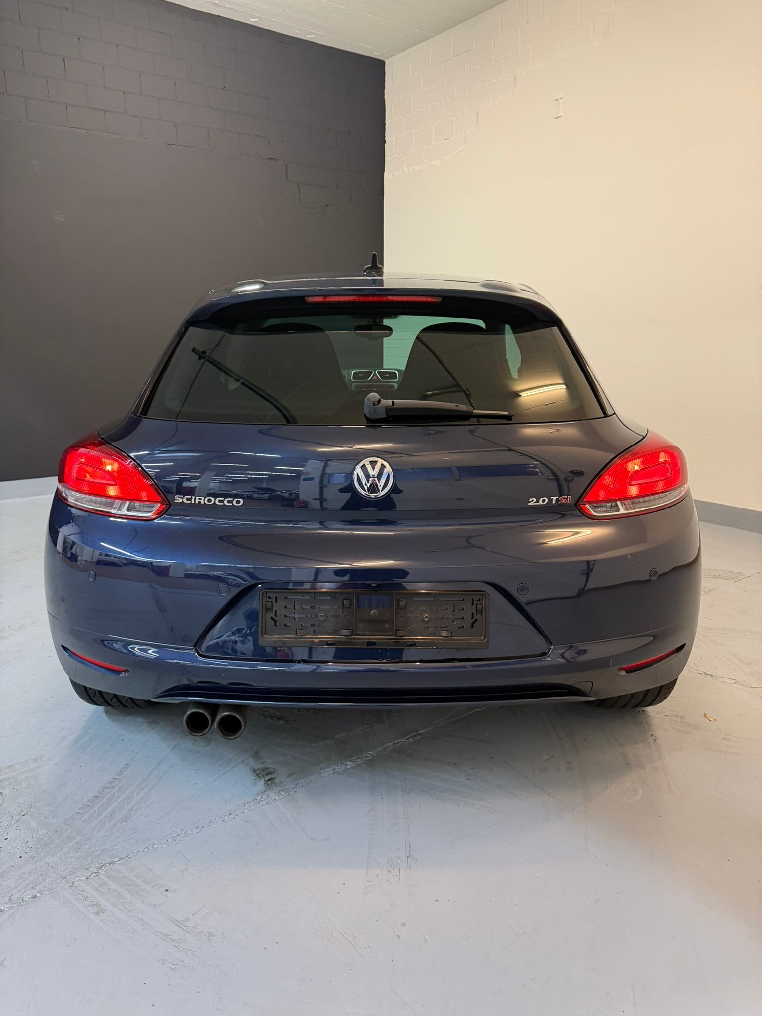 VW Scirocco 2.0 TSI Team DSG ***CH - Fahrzeug*** ''19 Zoll Orginal VW Felgen''-image-4