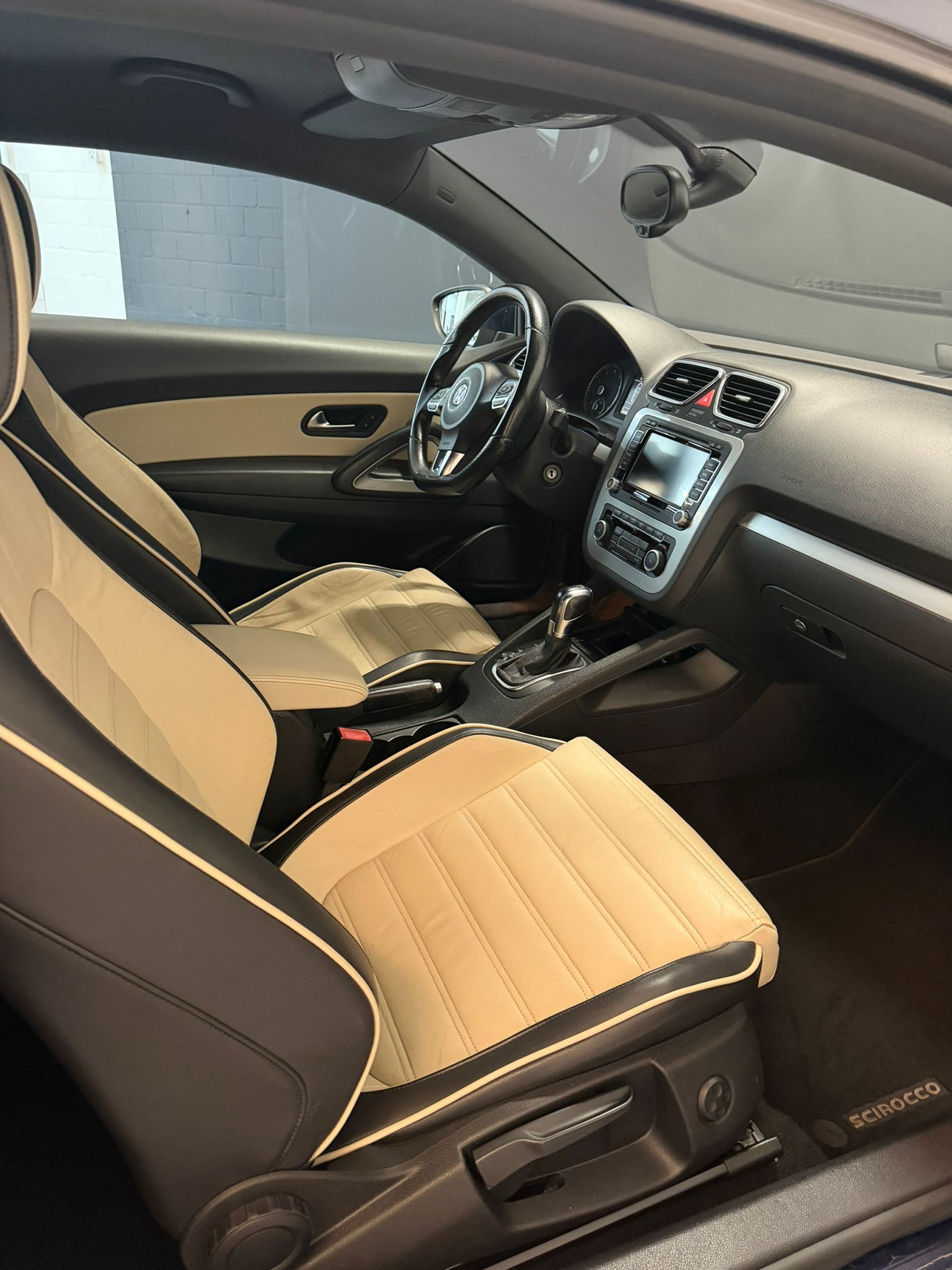 VW Scirocco 2.0 TSI Team DSG ***CH - Fahrzeug*** ''19 Zoll Orginal VW Felgen''-image-11