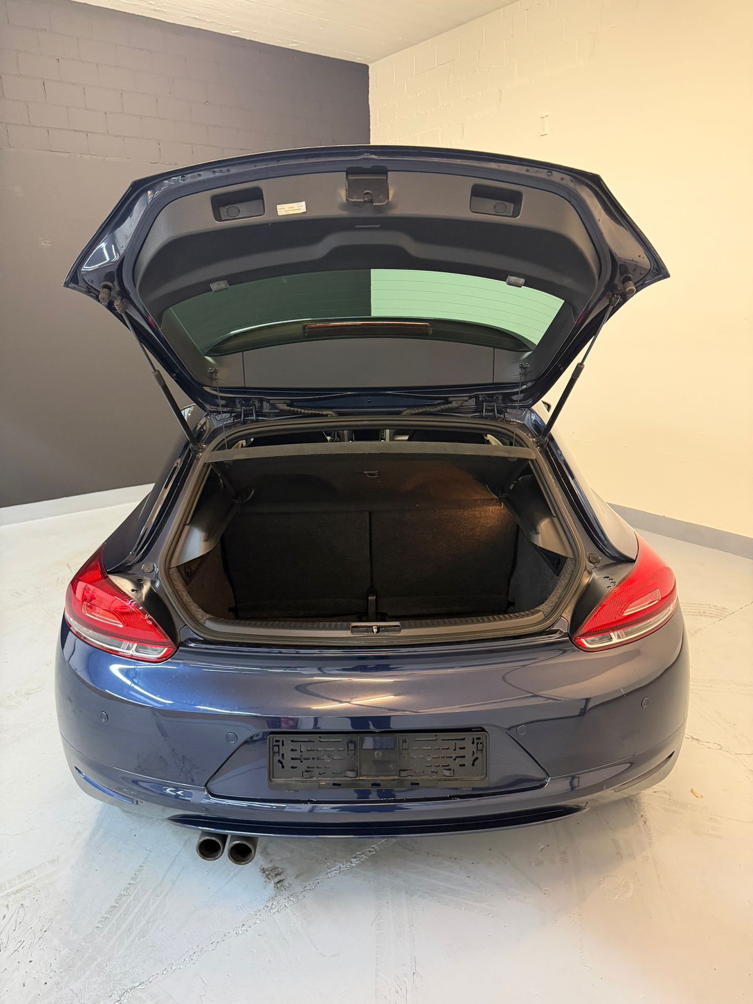 VW Scirocco 2.0 TSI Team DSG ***CH - Fahrzeug*** ''19 Zoll Orginal VW Felgen''-image-6