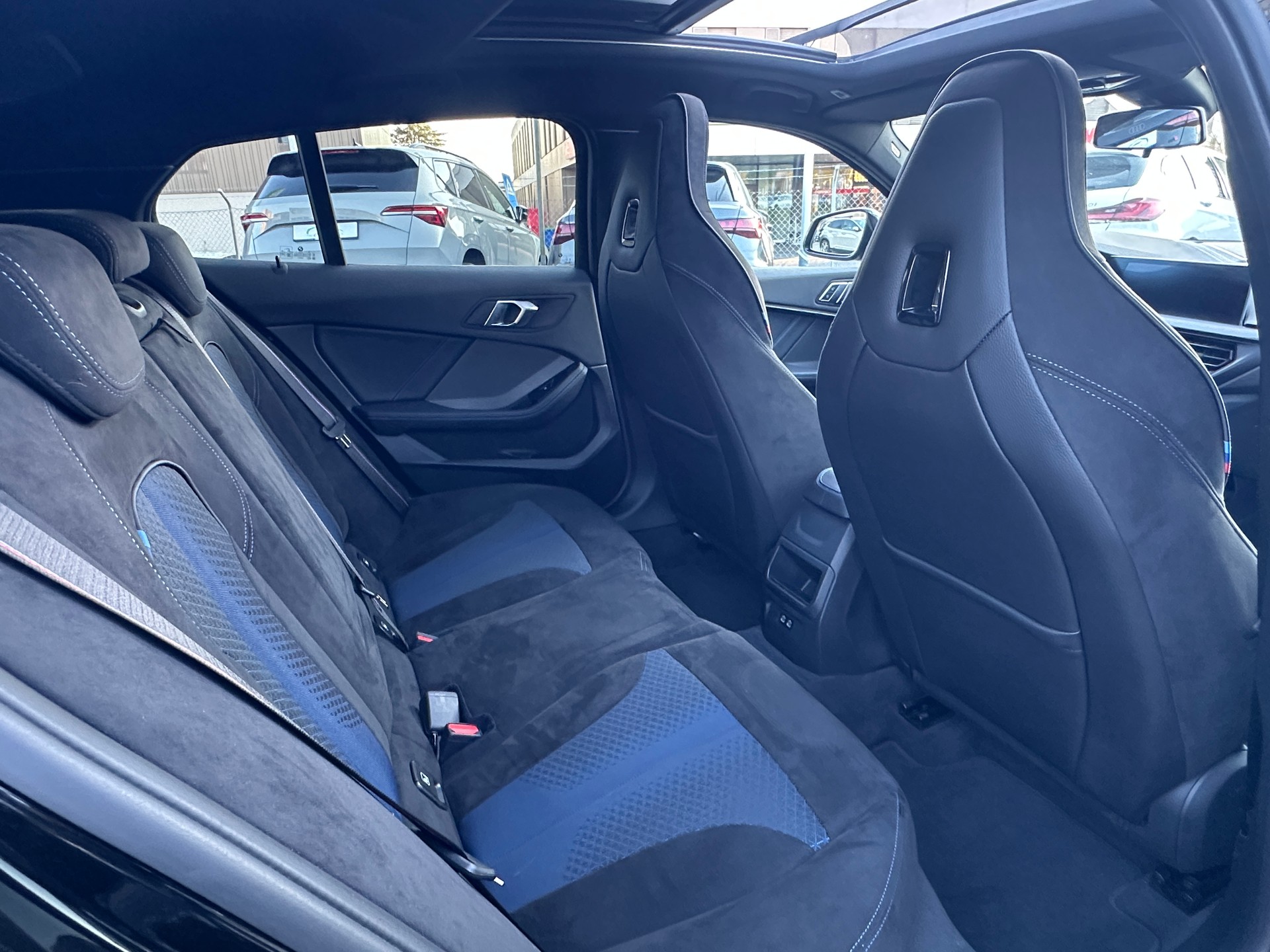 BMW 128ti M Sport Pro Steptronic-image-15