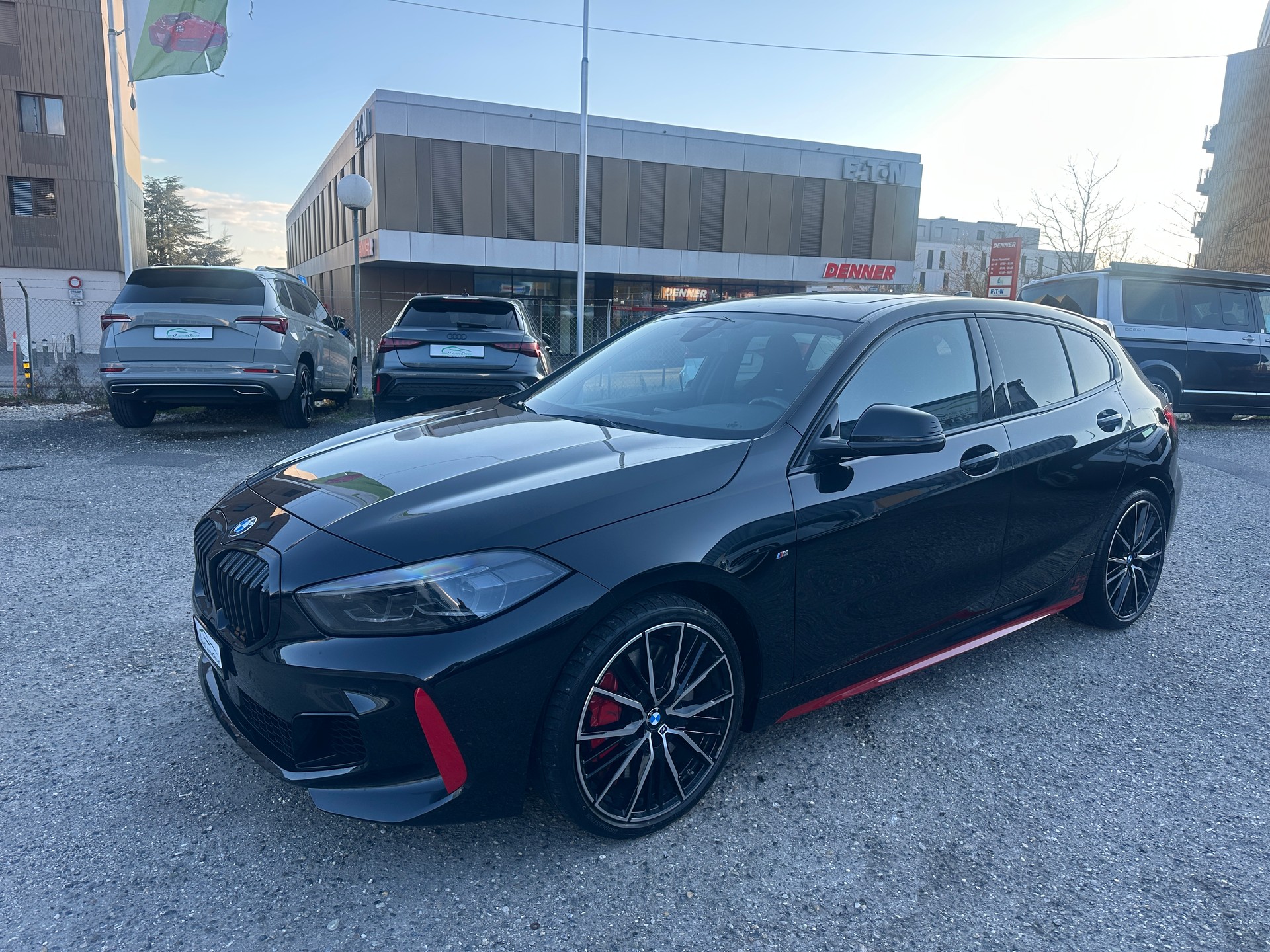 BMW 128ti M Sport Pro Steptronic-showroom-element-1