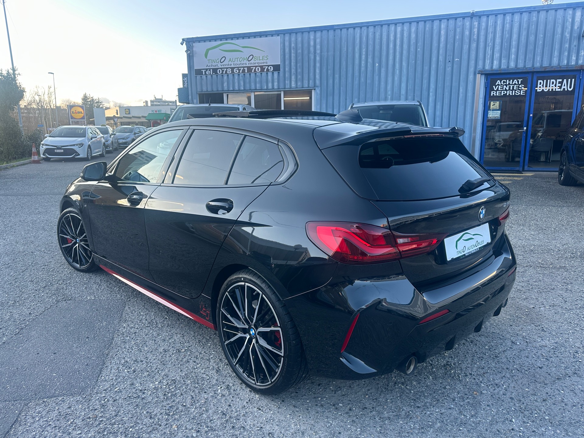 BMW 128ti M Sport Pro Steptronic-showroom-element-3