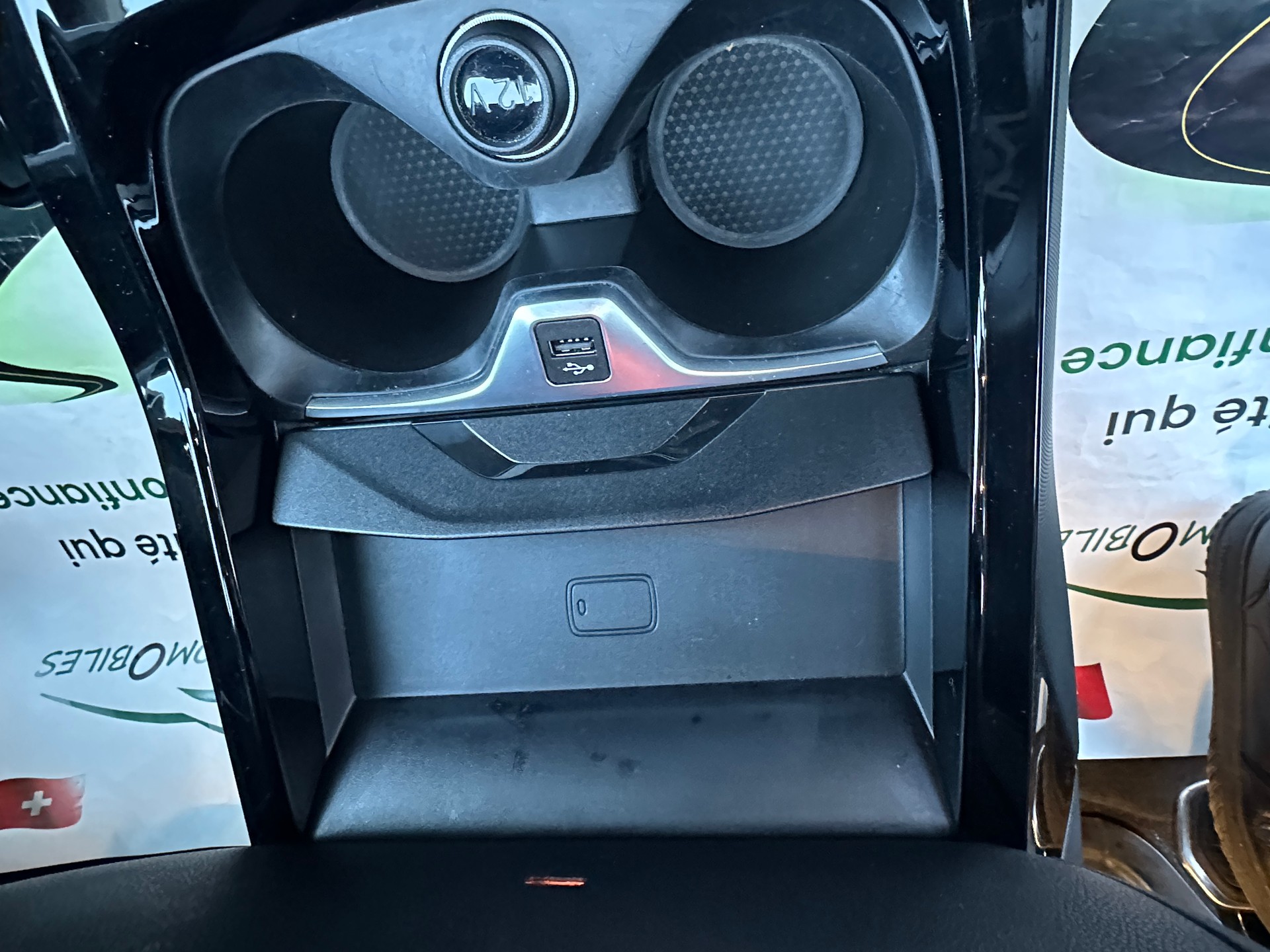 BMW 128ti M Sport Pro Steptronic-image-19
