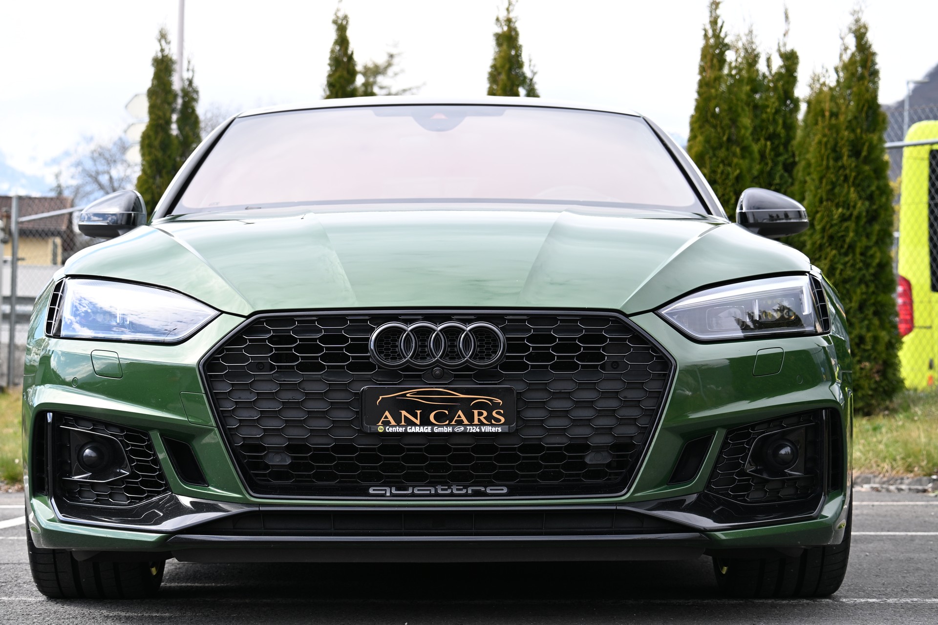 AUDI RS5 Sportback 2.9 TFSI Quattro tiptronic AB SEVICE UND MFK sowie CH Fahrzeug TOP ANGEBOT TOP GEPFLEGT!!!!!!-image-9