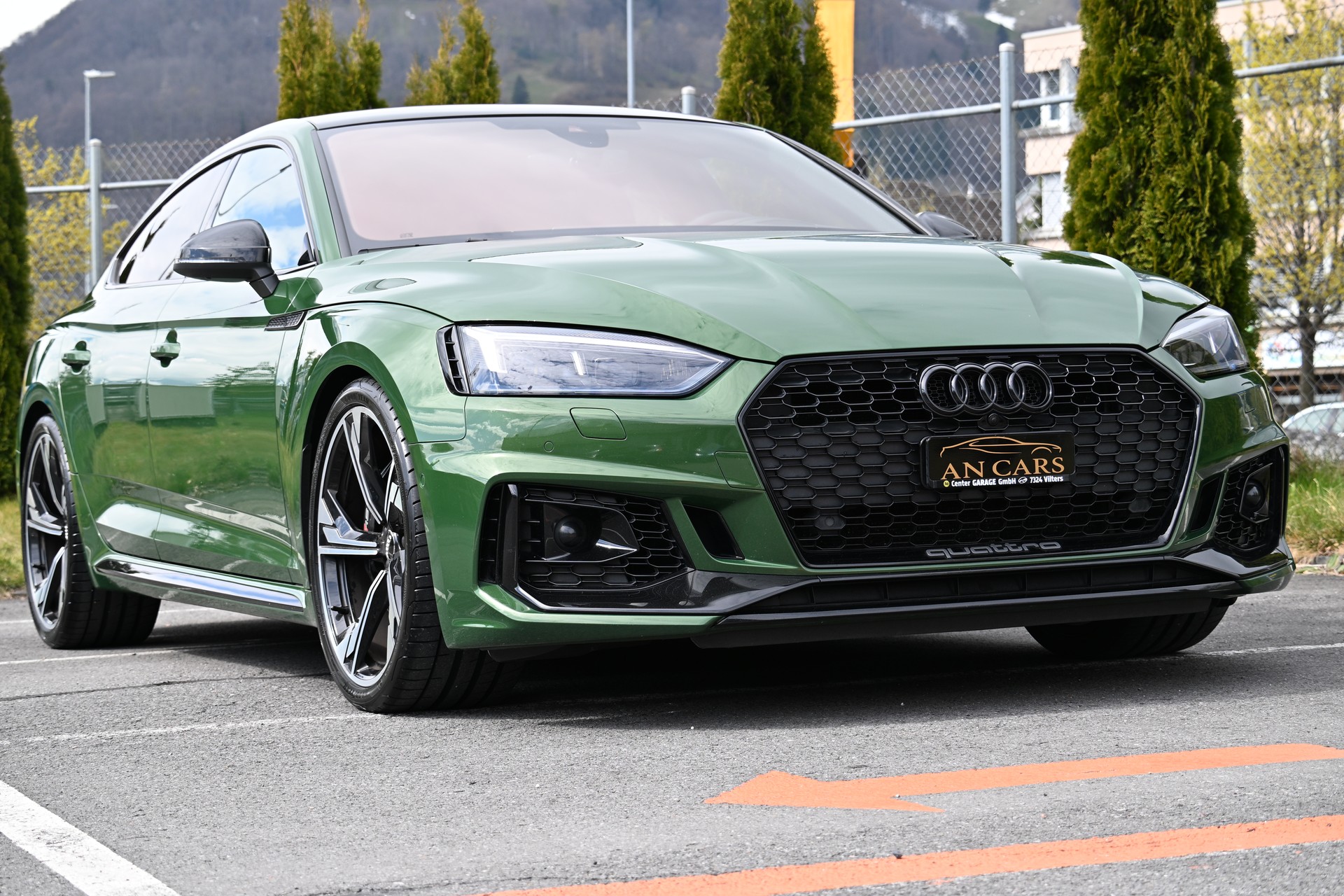 AUDI RS5 Sportback 2.9 TFSI Quattro tiptronic AB SEVICE UND MFK sowie CH Fahrzeug TOP ANGEBOT TOP GEPFLEGT!!!!!!-image-15