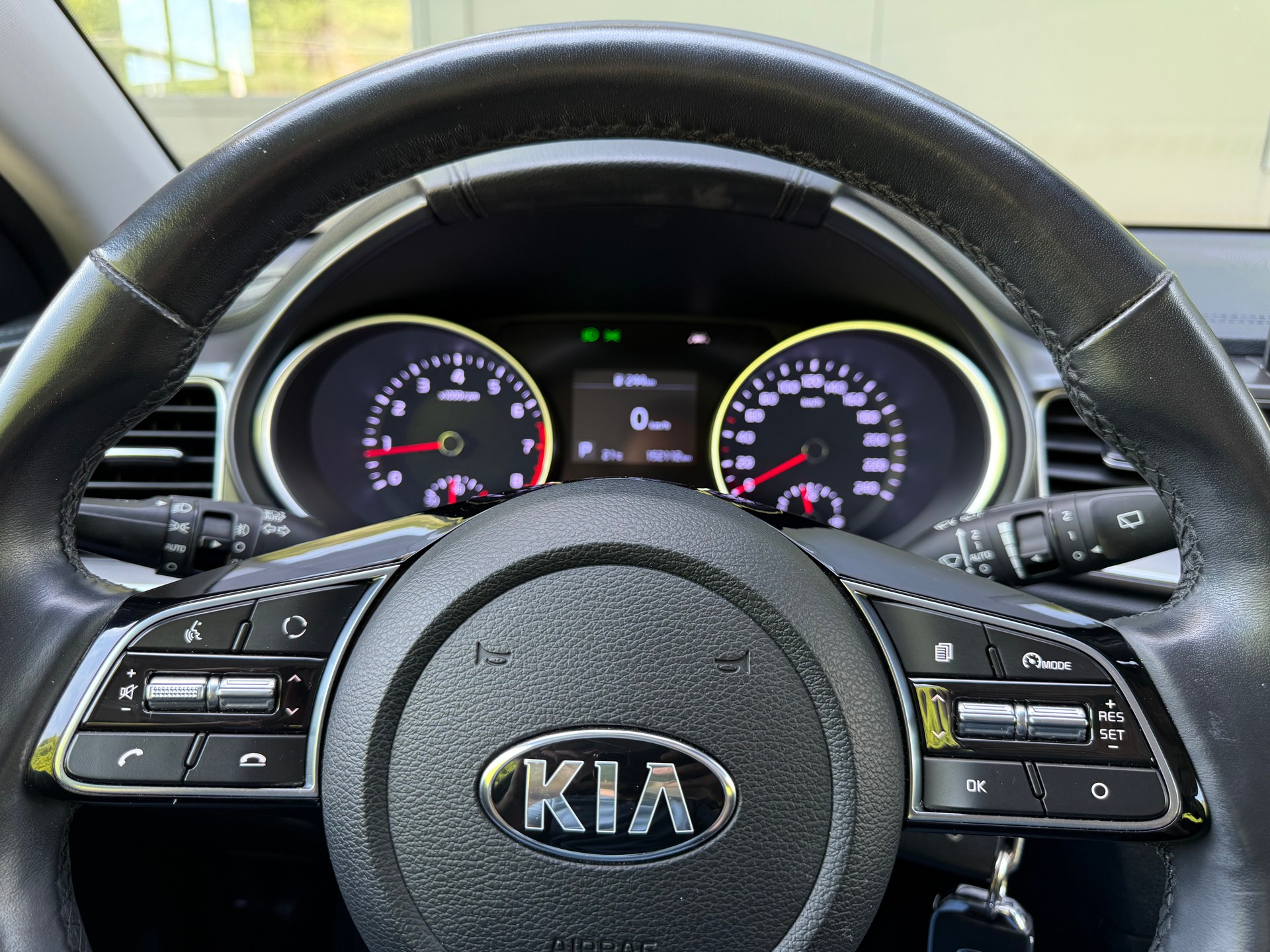 KIA Ceed 1.4 T-GDi Style DCT-image-10