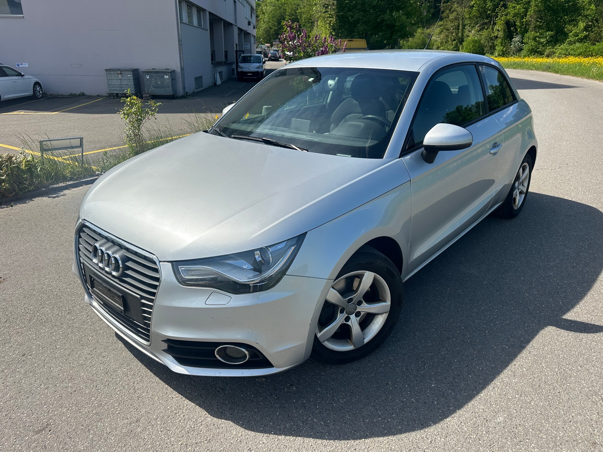 AUDI A1 1.4 TFSI Attraction mit neuen Steurkette!!!-showroom-element-3