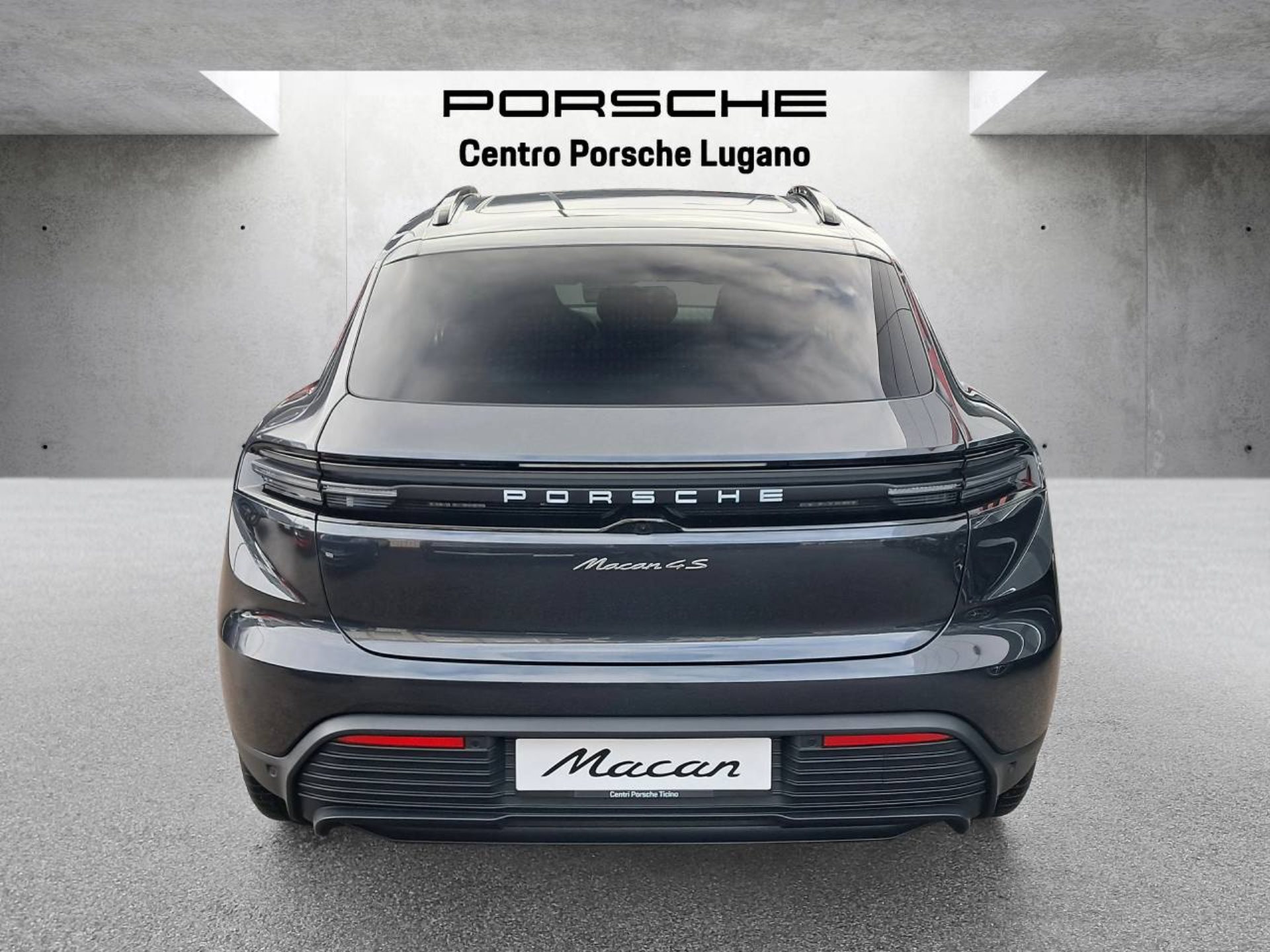 PORSCHE Macan 4S-image-8