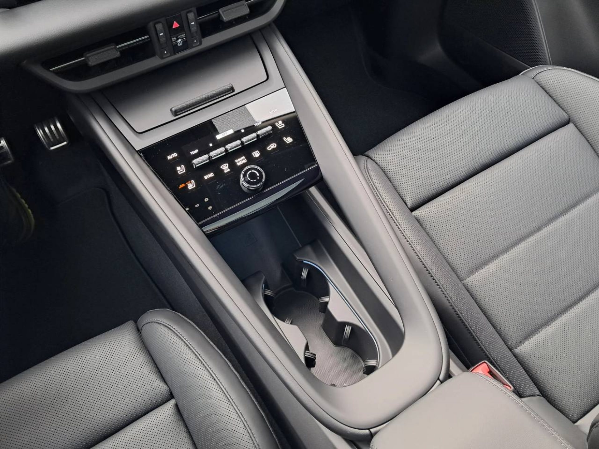 PORSCHE Macan 4S-image-20
