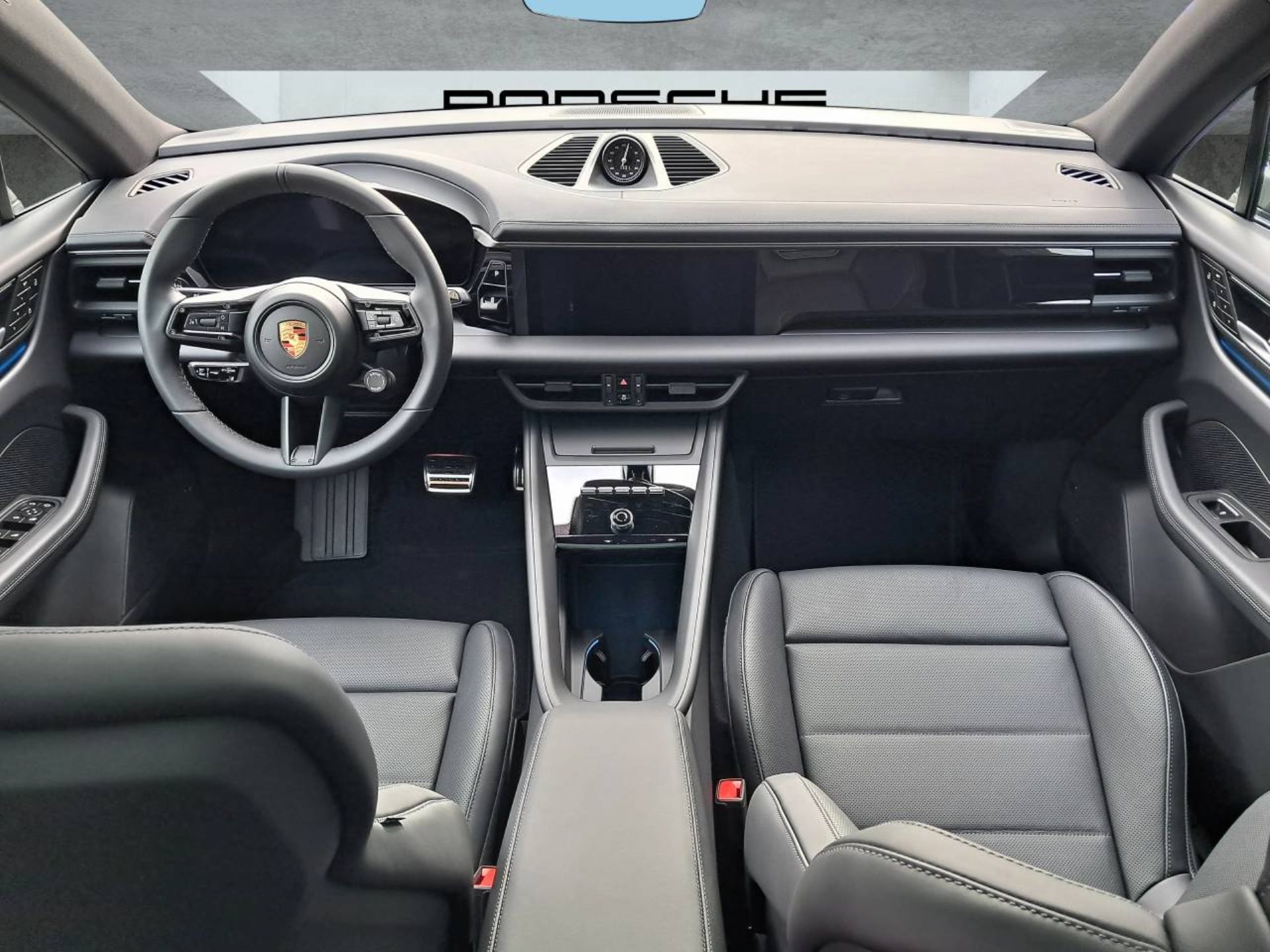 PORSCHE Macan 4S-image-19