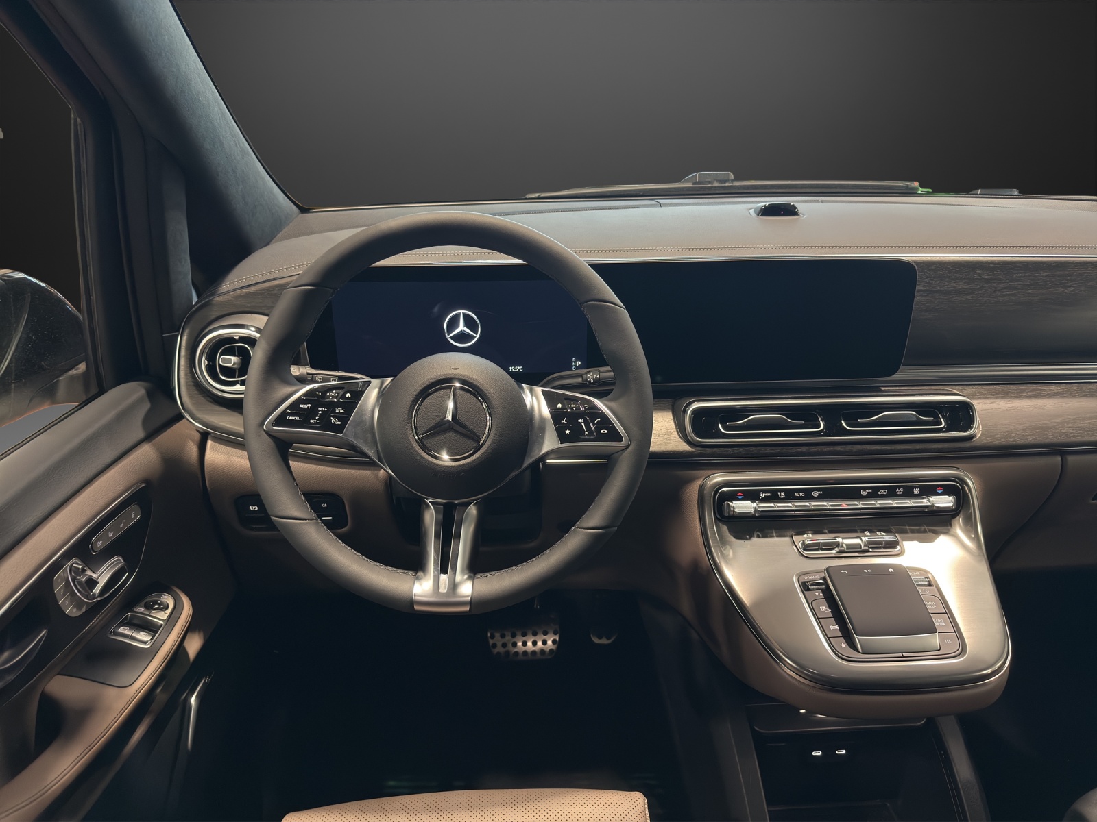 MERCEDES-BENZ V 300 d lang 4Matic Swiss Edition 9G-Tronic-image-8
