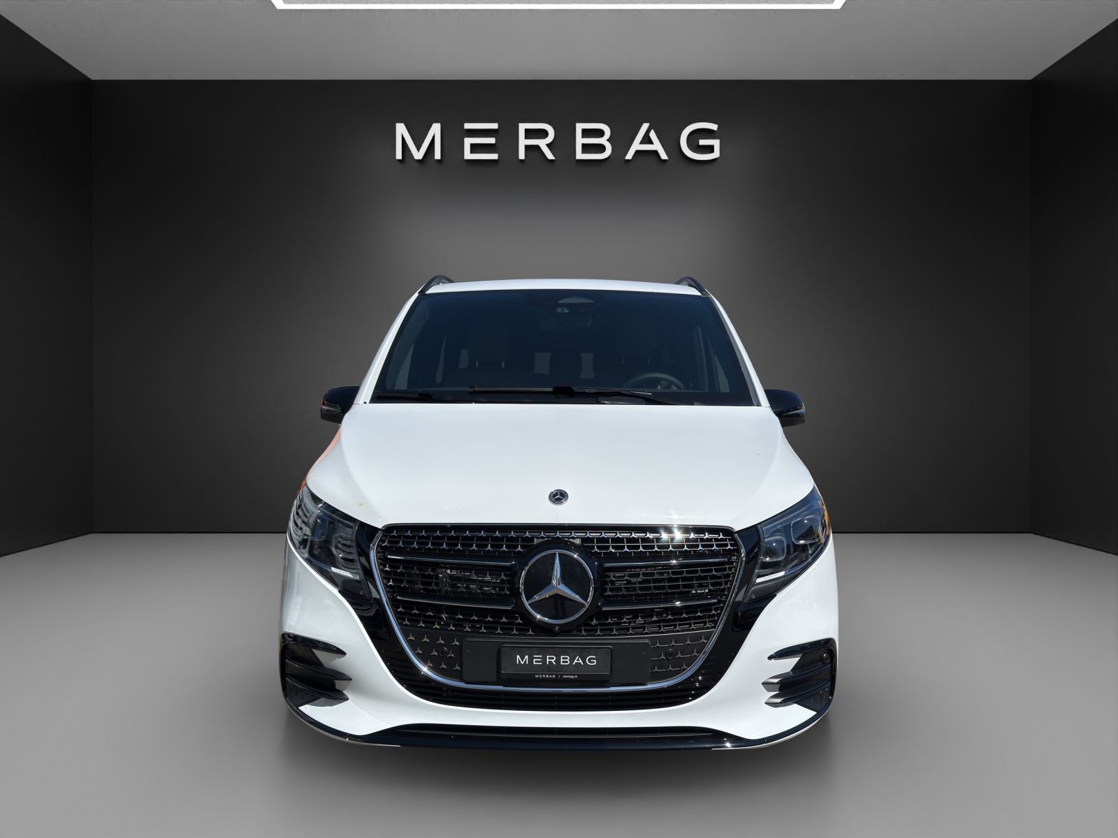 MERCEDES-BENZ V 300 d lang 4Matic Swiss Edition 9G-Tronic-image-1