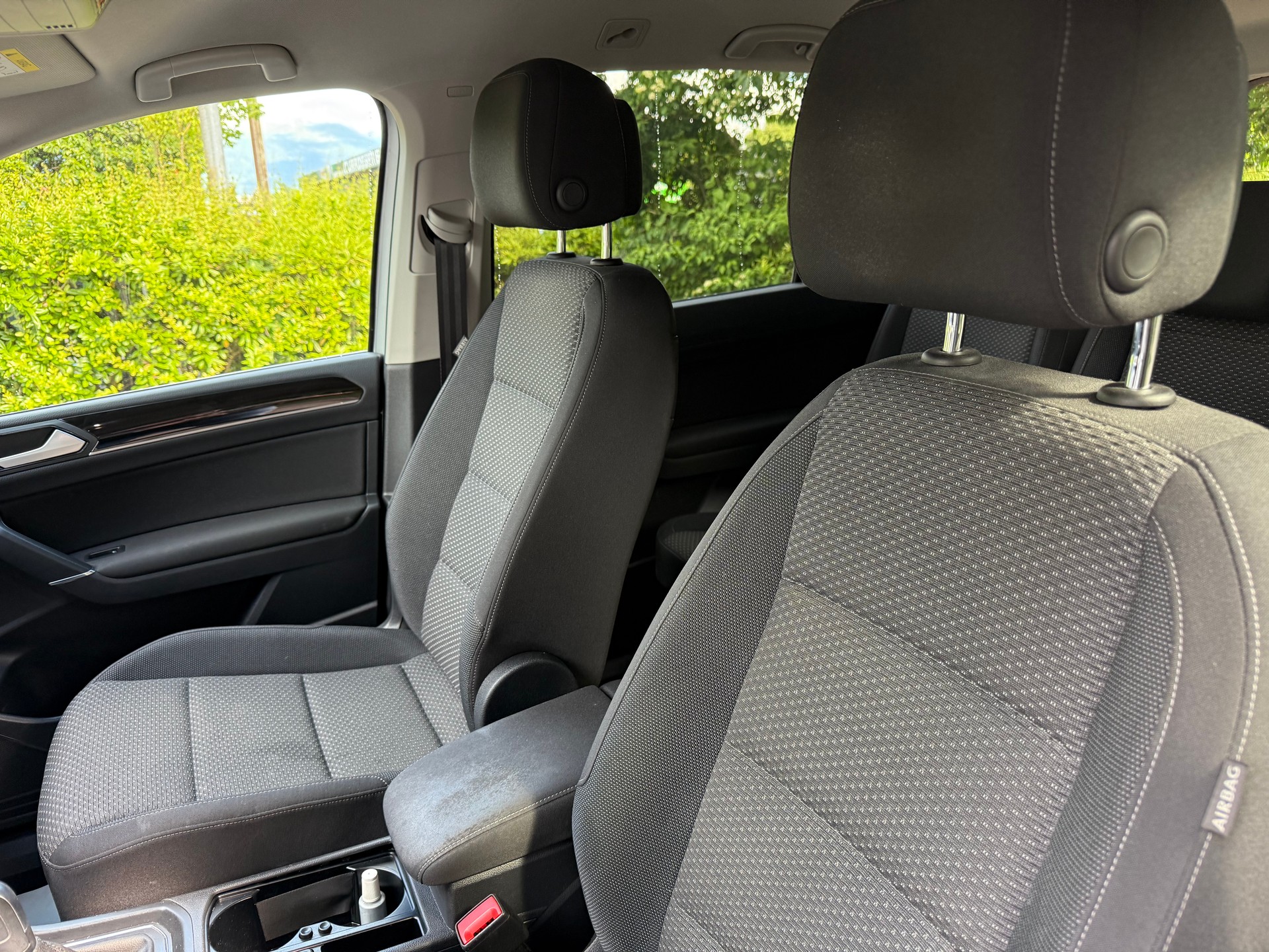 VW Touran 2.0 TDI BlueMotion Technology Comfortline DSG-image-7