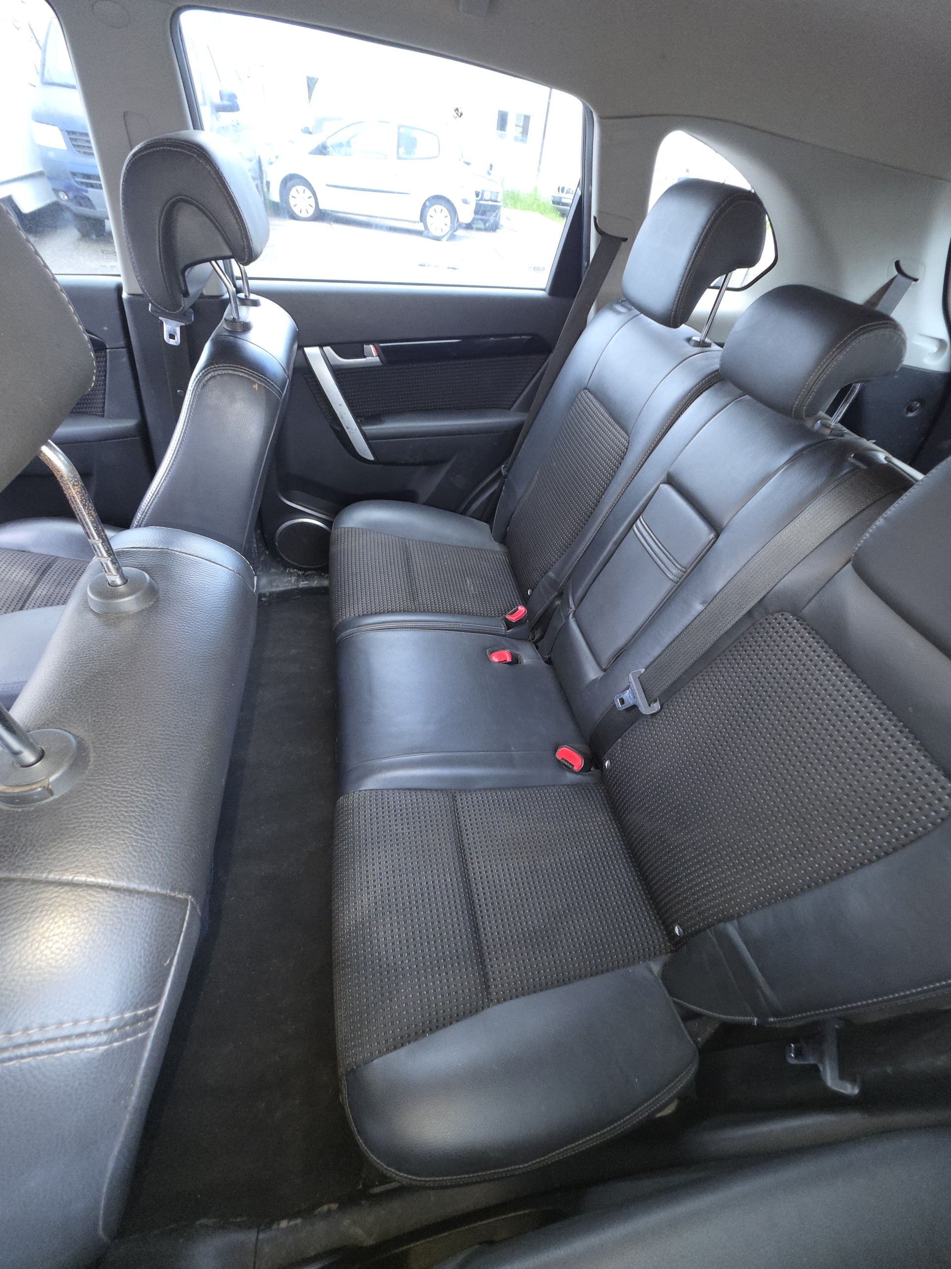 CHEVROLET Captiva 2.2 VCDi LT 4WD-image-1