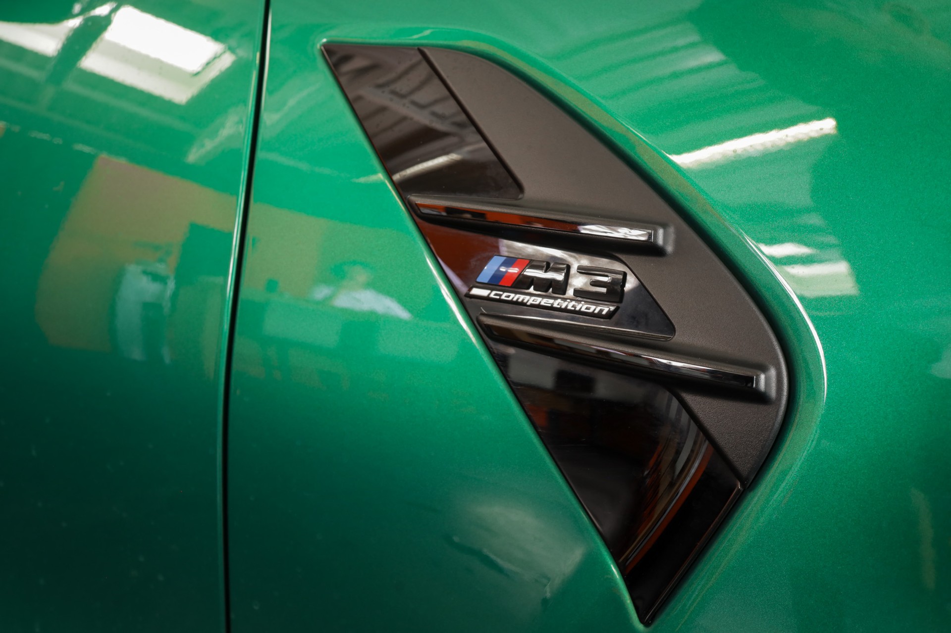 BMW M3 Competition-image-19