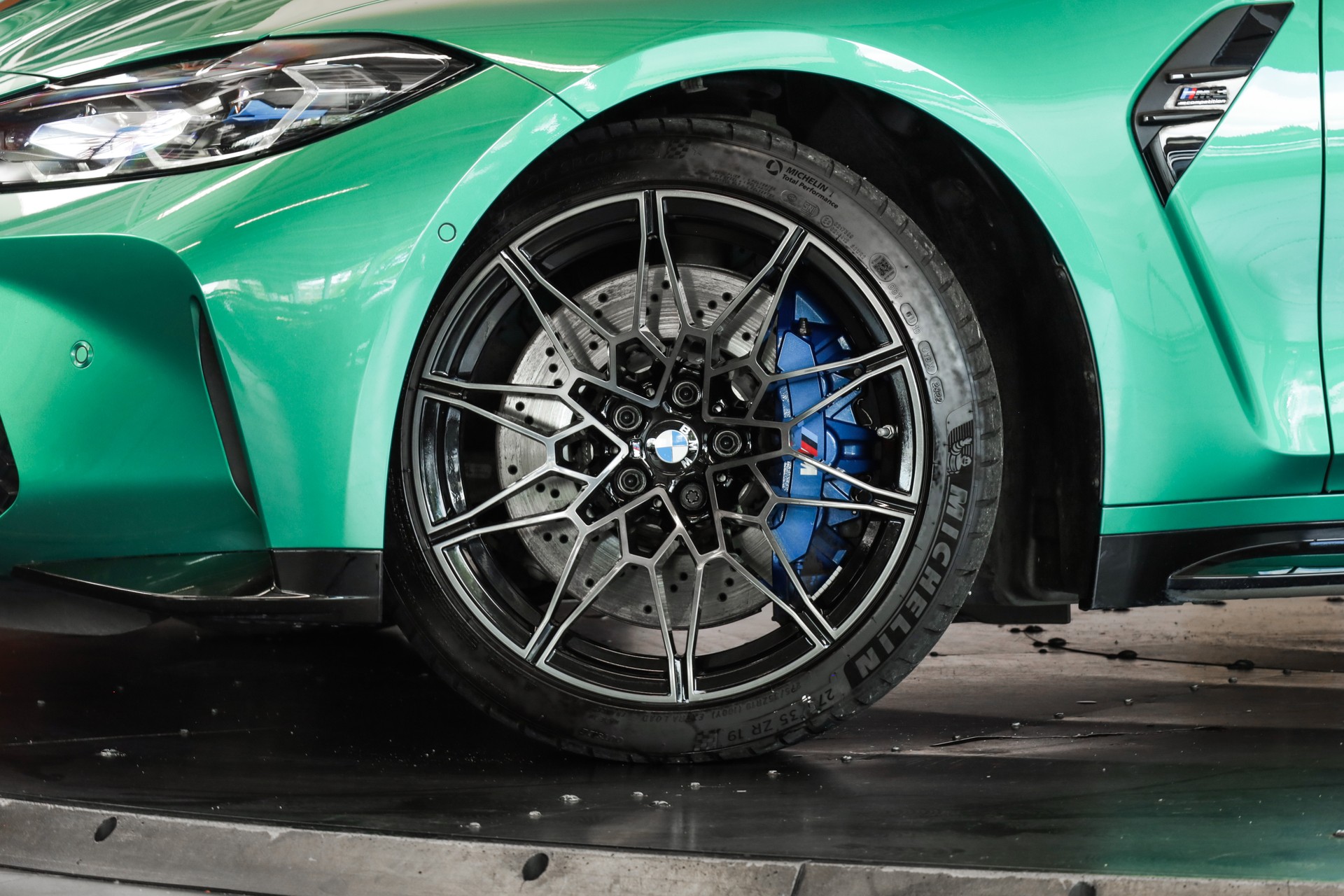 BMW M3 Competition-image-26