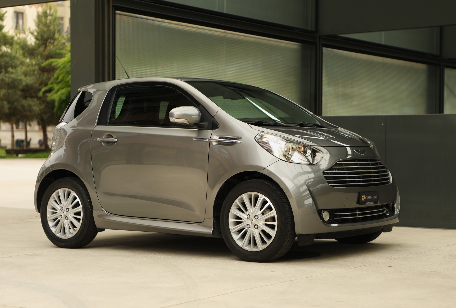ASTON MARTIN Cygnet 1.33 CVT-image-1