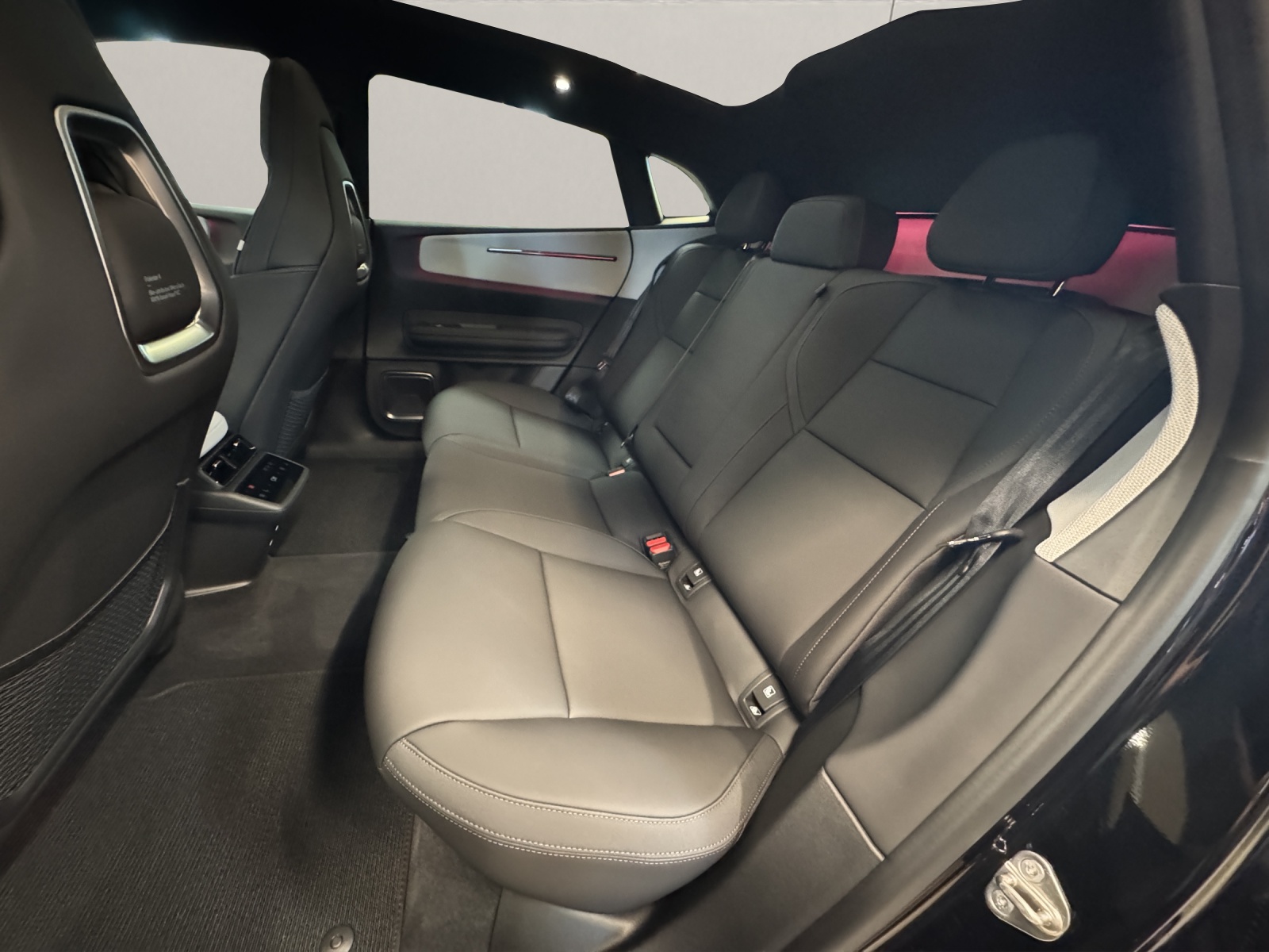 POLESTAR 4 Long Range Single Motor Prime-image-13
