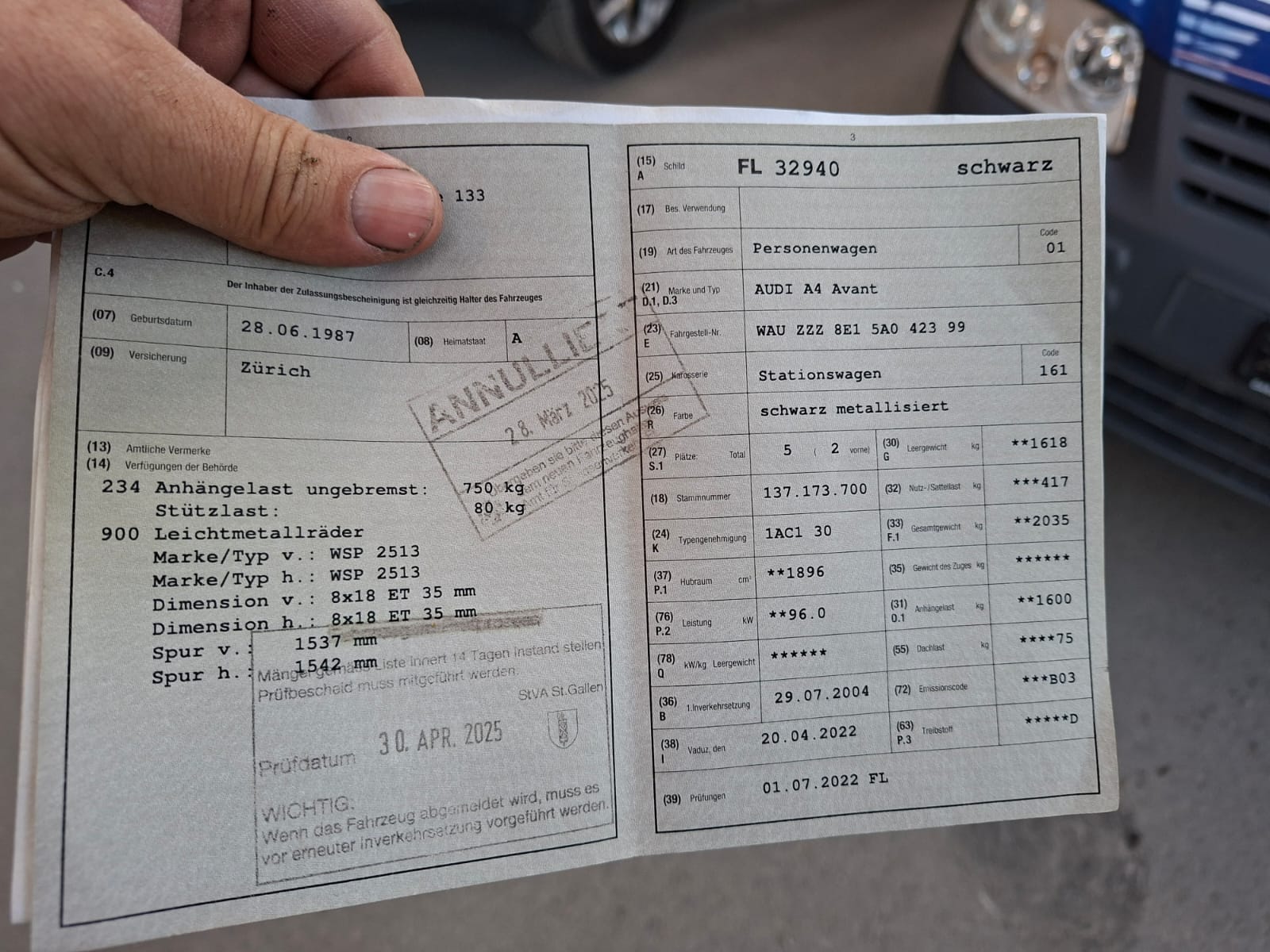 AUDI A4 2.5 TDI quattro trois vehcule a vendre-image-10