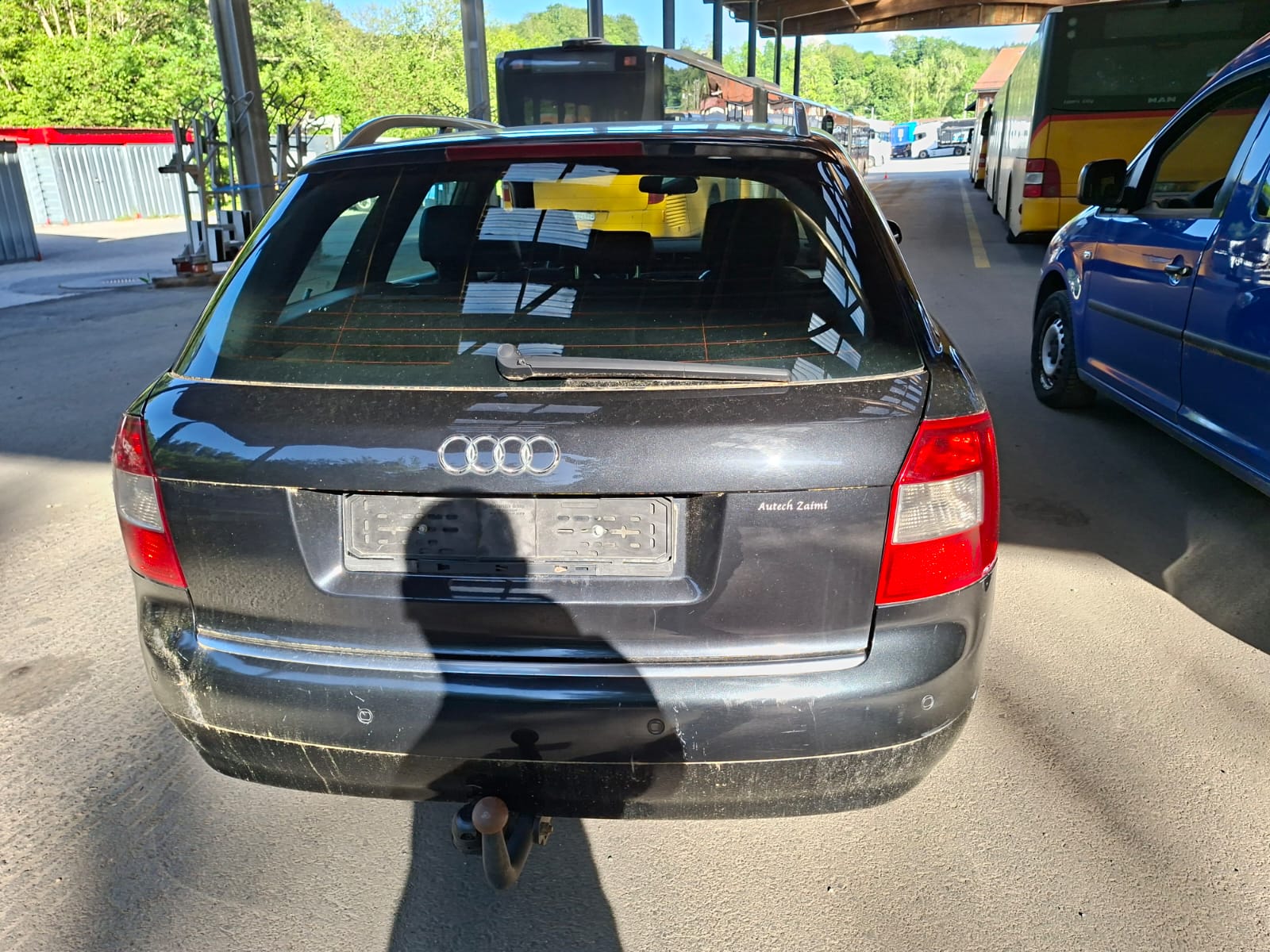 AUDI A4 2.5 TDI quattro trois vehcule a vendre-image-15