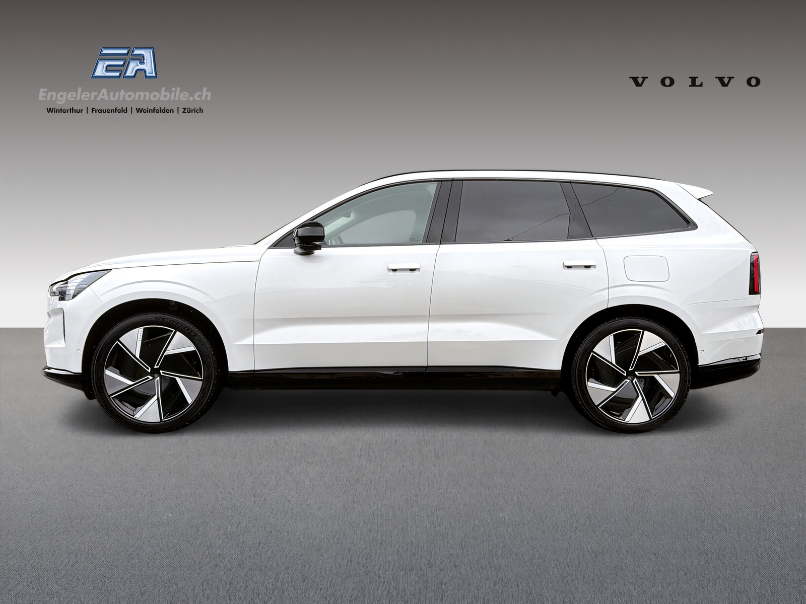 VOLVO EX90 Twin Performance Ultra AWD-showroom-element-1