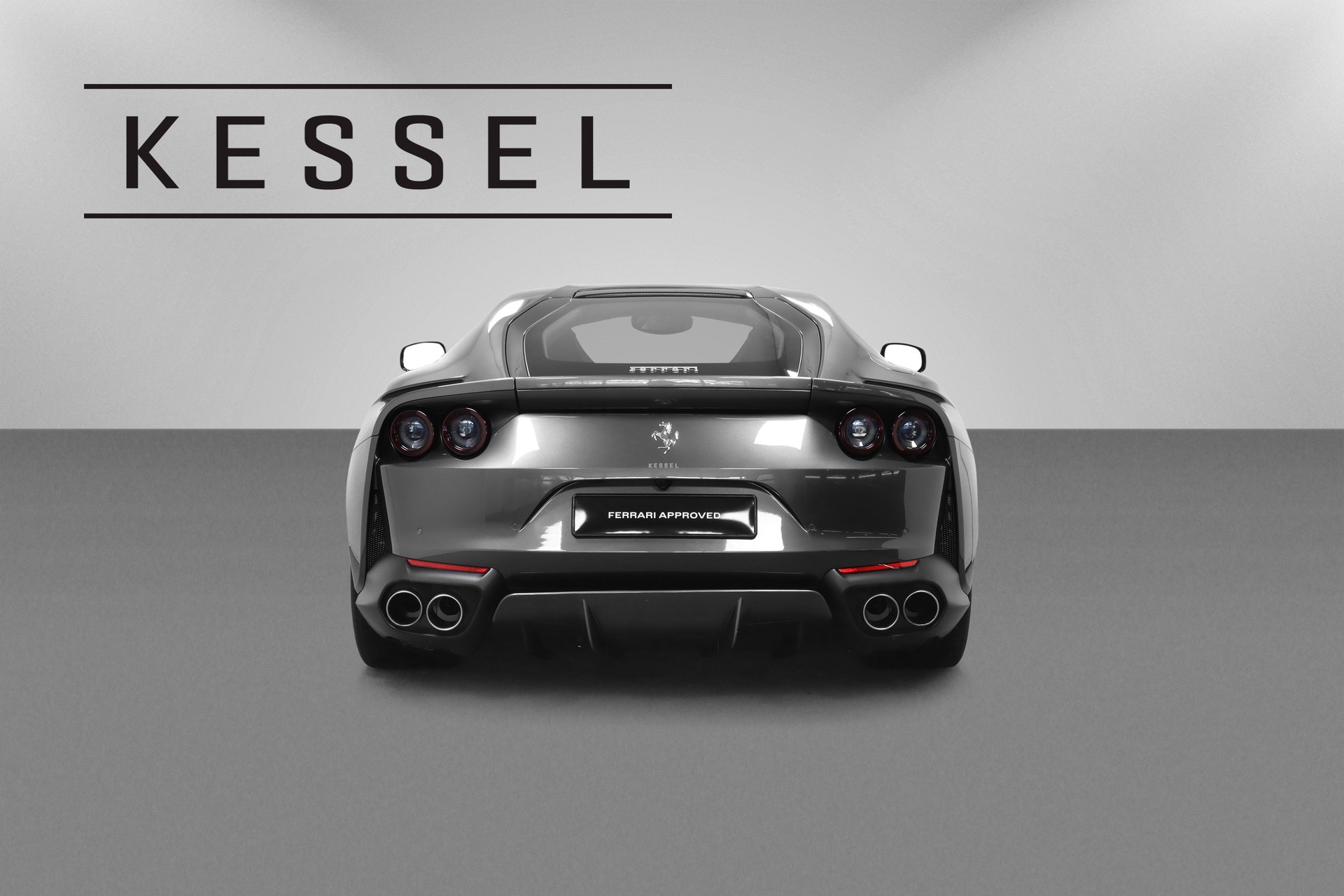 FERRARI 812 Superfast-image-5